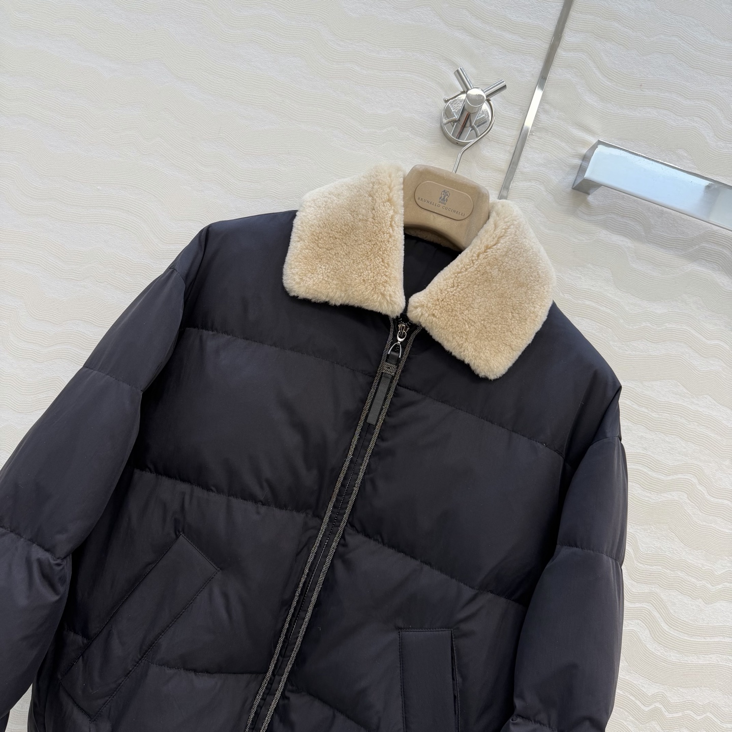 独家首发❤️品质控必入！BC高奢老钱风穿搭！羊羔毛领铜链羽绒服！国标进口90%白鹅绒80-85-90克填