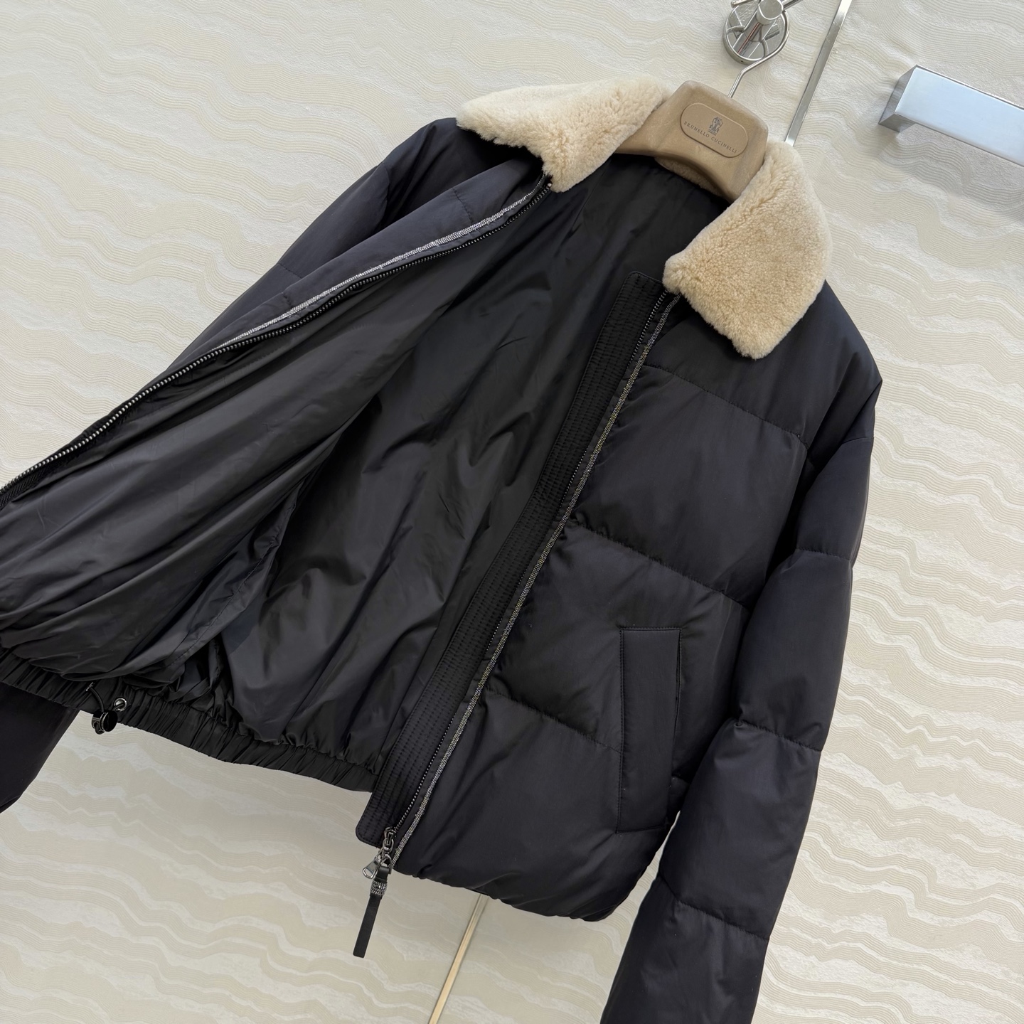 独家首发❤️品质控必入！BC高奢老钱风穿搭！羊羔毛领铜链羽绒服！国标进口90%白鹅绒80-85-90克填