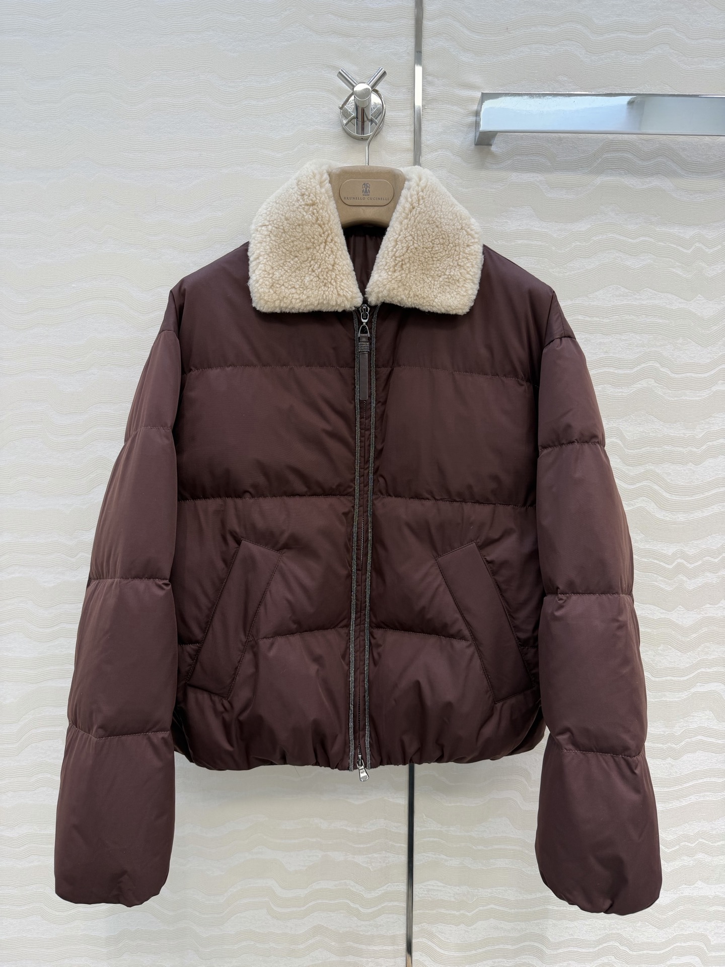 独家首发❤️品质控必入！BC高奢老钱风穿搭！羊羔毛领铜链羽绒服！国标进口90%白鹅绒80-85-90克填