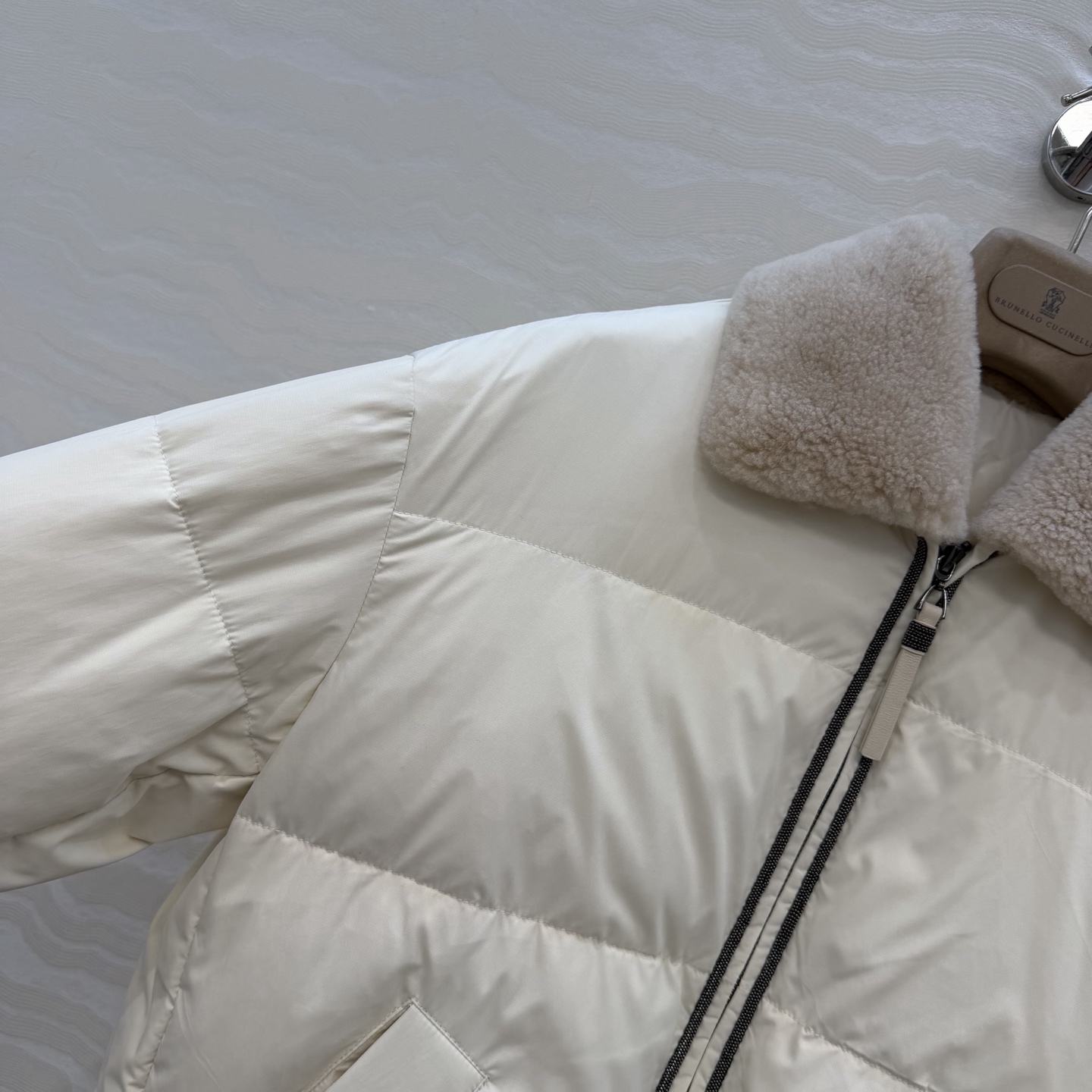 独家首发❤️品质控必入！BC高奢老钱风穿搭！羊羔毛领铜链羽绒服！国标进口90%白鹅绒80-85-90克填