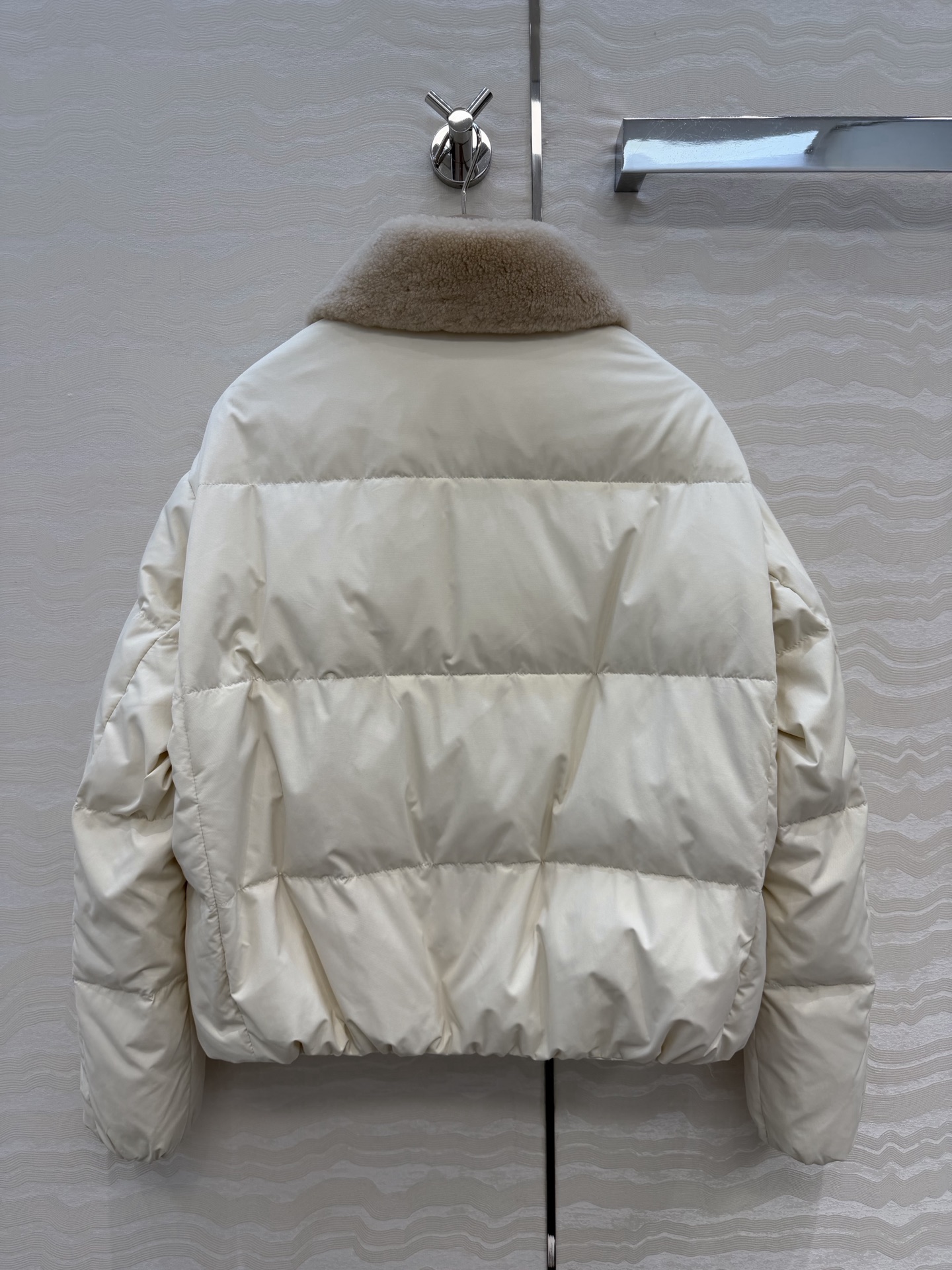 独家首发❤️品质控必入！BC高奢老钱风穿搭！羊羔毛领铜链羽绒服！国标进口90%白鹅绒80-85-90克填