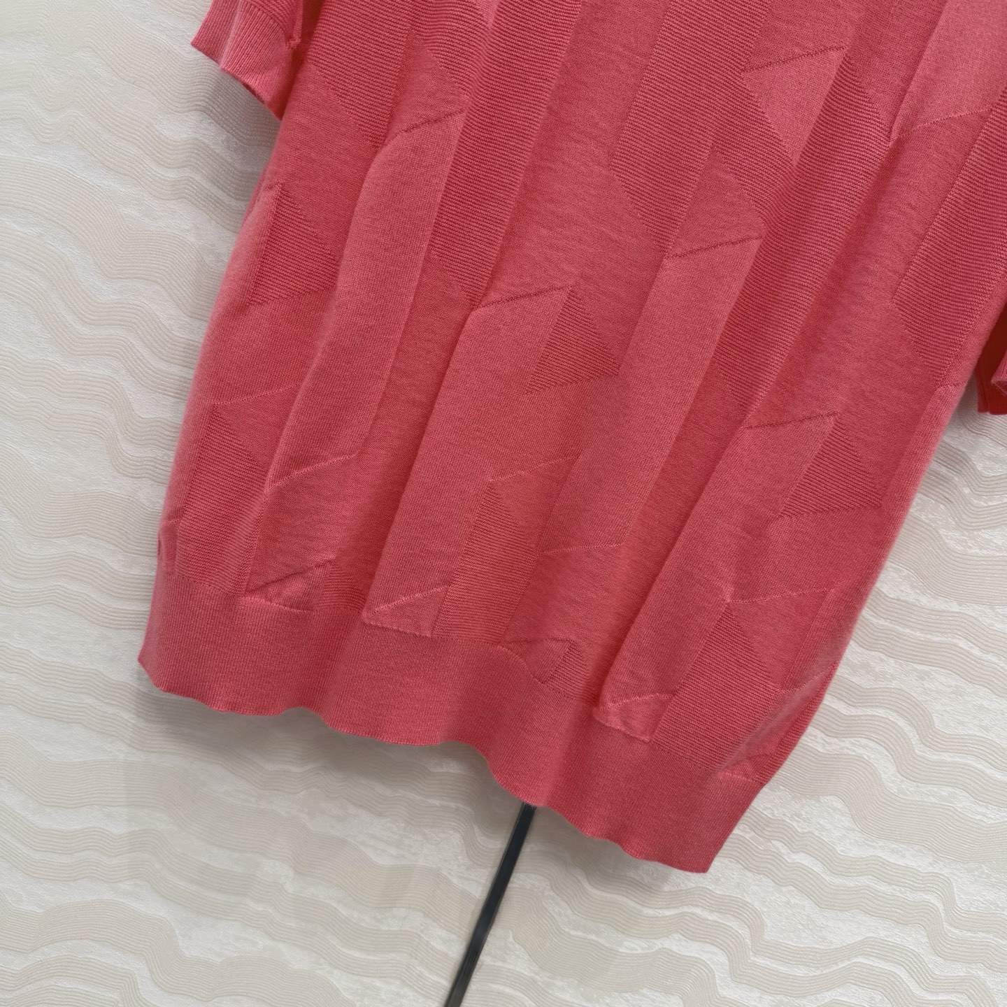 爆单推荐❤️原单品质，H26s早春新品！16针羊毛针织上衣。100%美丽奴羊毛纱线细腻柔软的手感无敌赞！