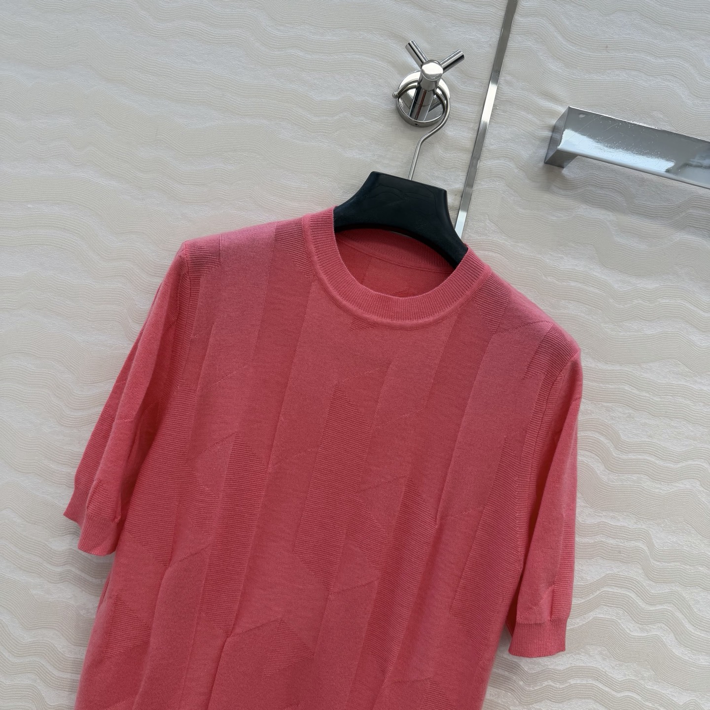 爆单推荐❤️原单品质，H26s早春新品！16针羊毛针织上衣。100%美丽奴羊毛纱线细腻柔软的手感无敌赞！