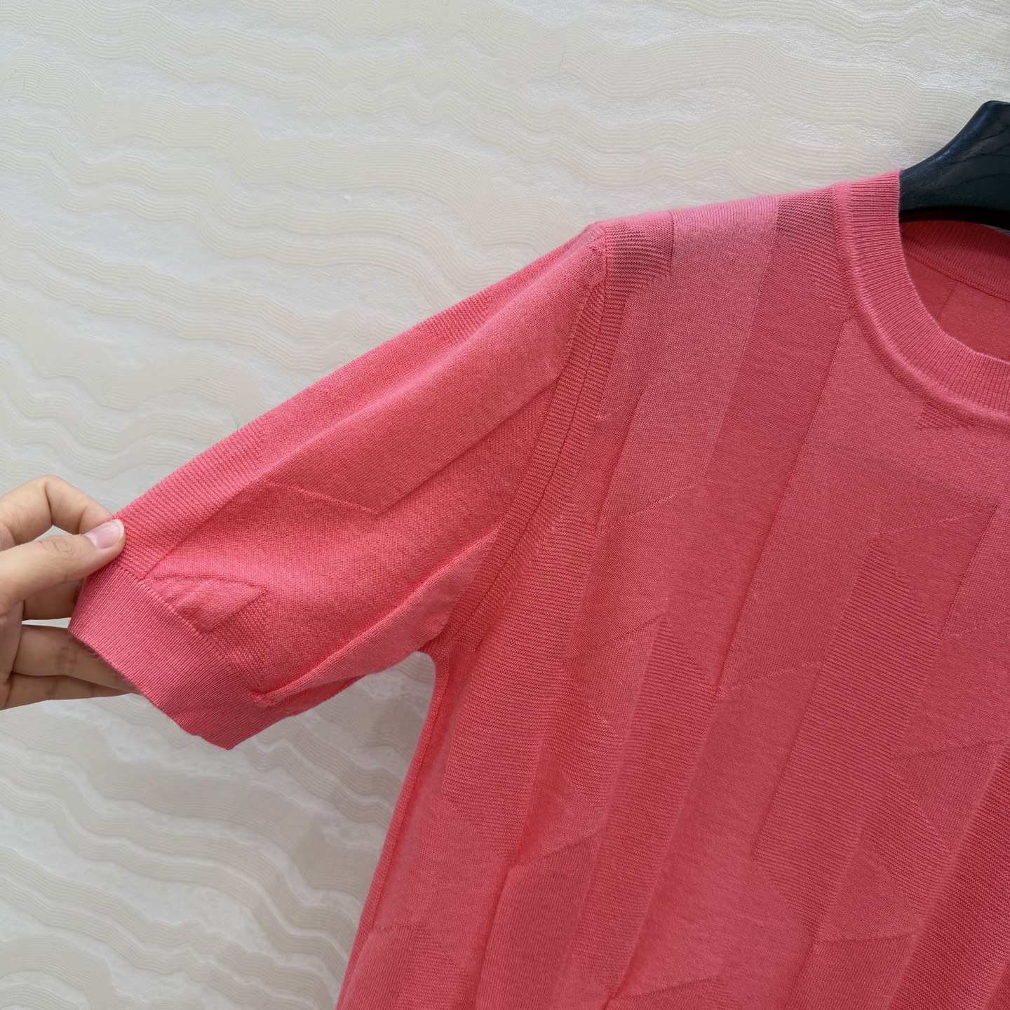 爆单推荐❤️原单品质，H26s早春新品！16针羊毛针织上衣。100%美丽奴羊毛纱线细腻柔软的手感无敌赞！