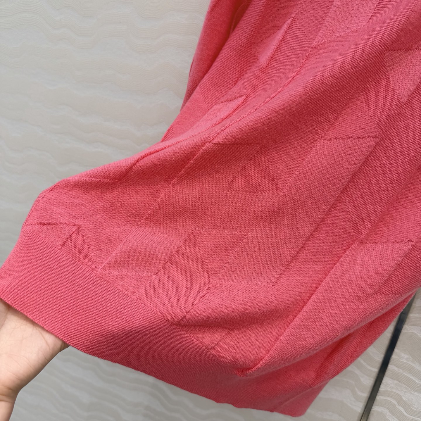 爆单推荐❤️原单品质，H26s早春新品！16针羊毛针织上衣。100%美丽奴羊毛纱线细腻柔软的手感无敌赞！