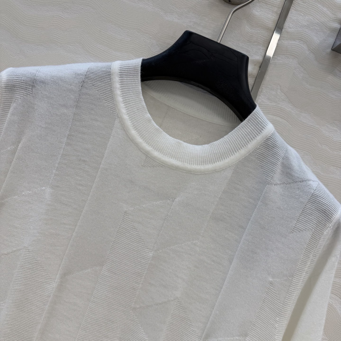 爆单推荐❤️原单品质，H26s早春新品！16针羊毛针织上衣。100%美丽奴羊毛纱线细腻柔软的手感无敌赞！