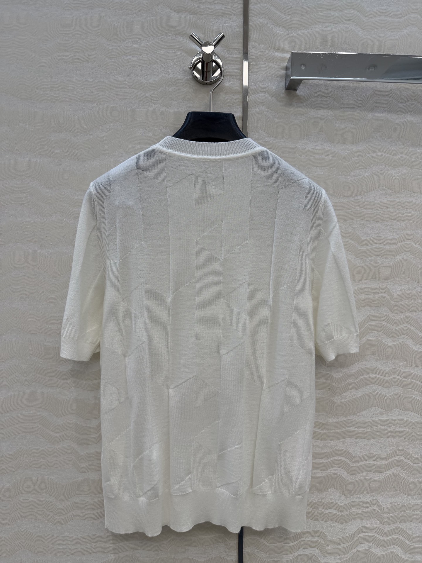 爆单推荐❤️原单品质，H26s早春新品！16针羊毛针织上衣。100%美丽奴羊毛纱线细腻柔软的手感无敌赞！