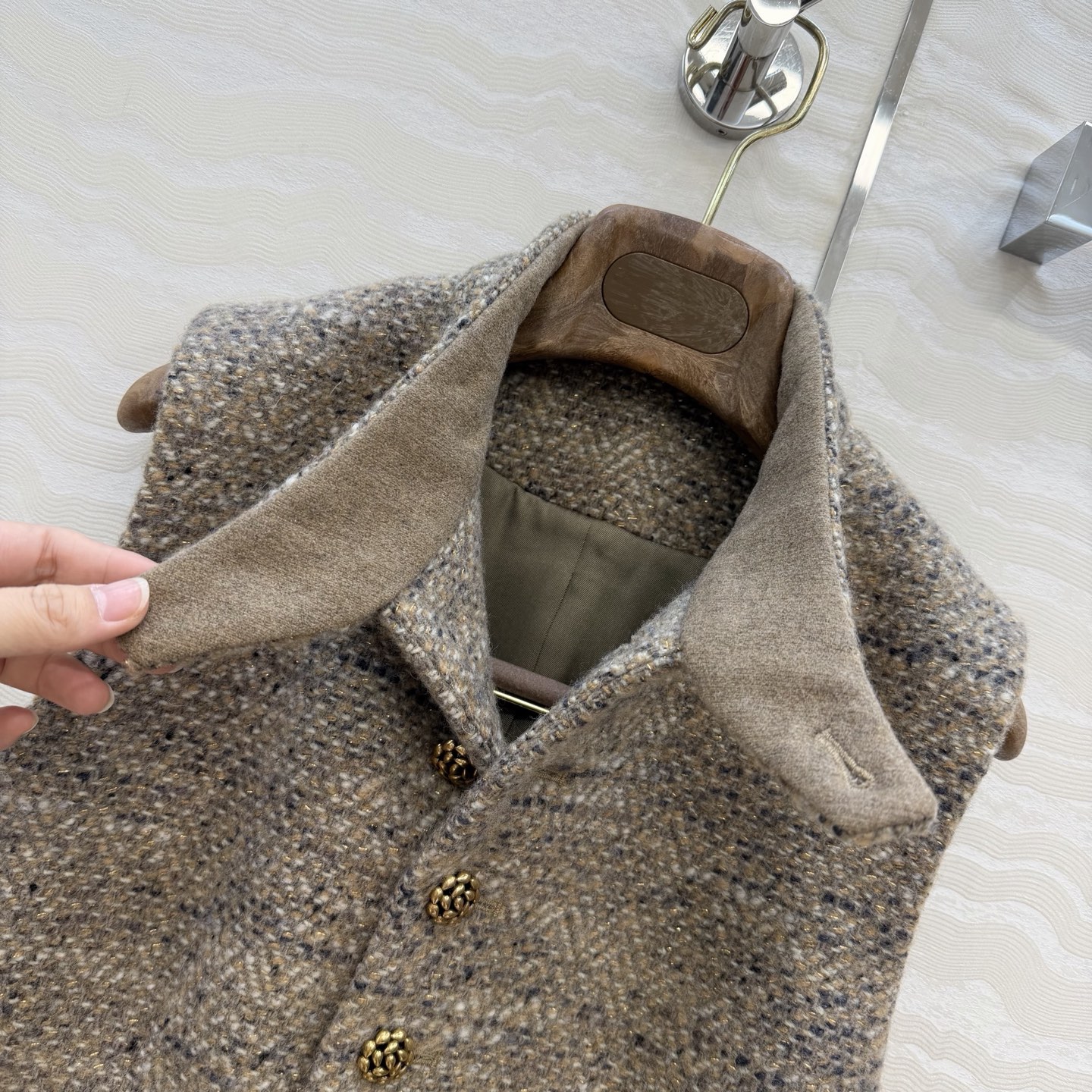 高端原单品质❤️LP极简高智感穿搭！潇洒帅气的高级羊驼毛花呢马甲小外套！复古金属蓟花扣，马术风夹克立领收