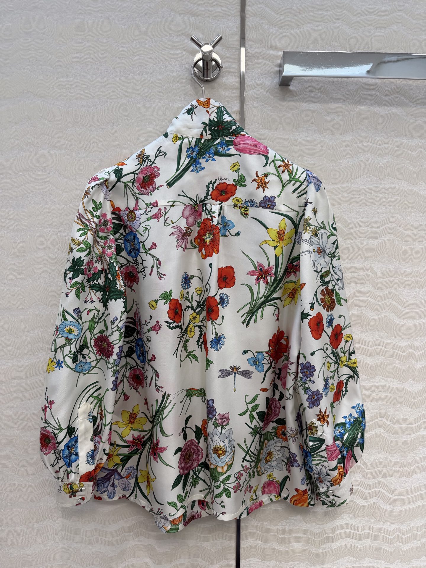 高端原单品质💕26春夏GG花㚏真丝衬衫！100%真丝斜纹绸，气质飘带领结经典版型上身巨显瘦！优雅时髦又高