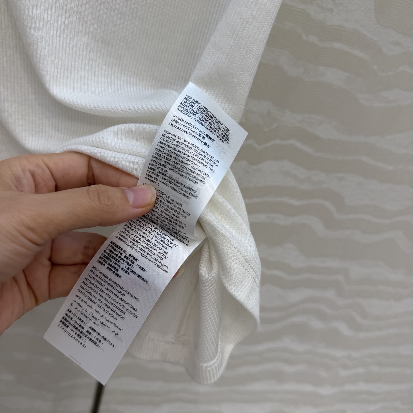 高端原单品质，马吉MM 纸片人穿搭！进口亚麻莱赛尔背心！超级显瘦神器！极简叠搭单品！徽标logo低调奢华