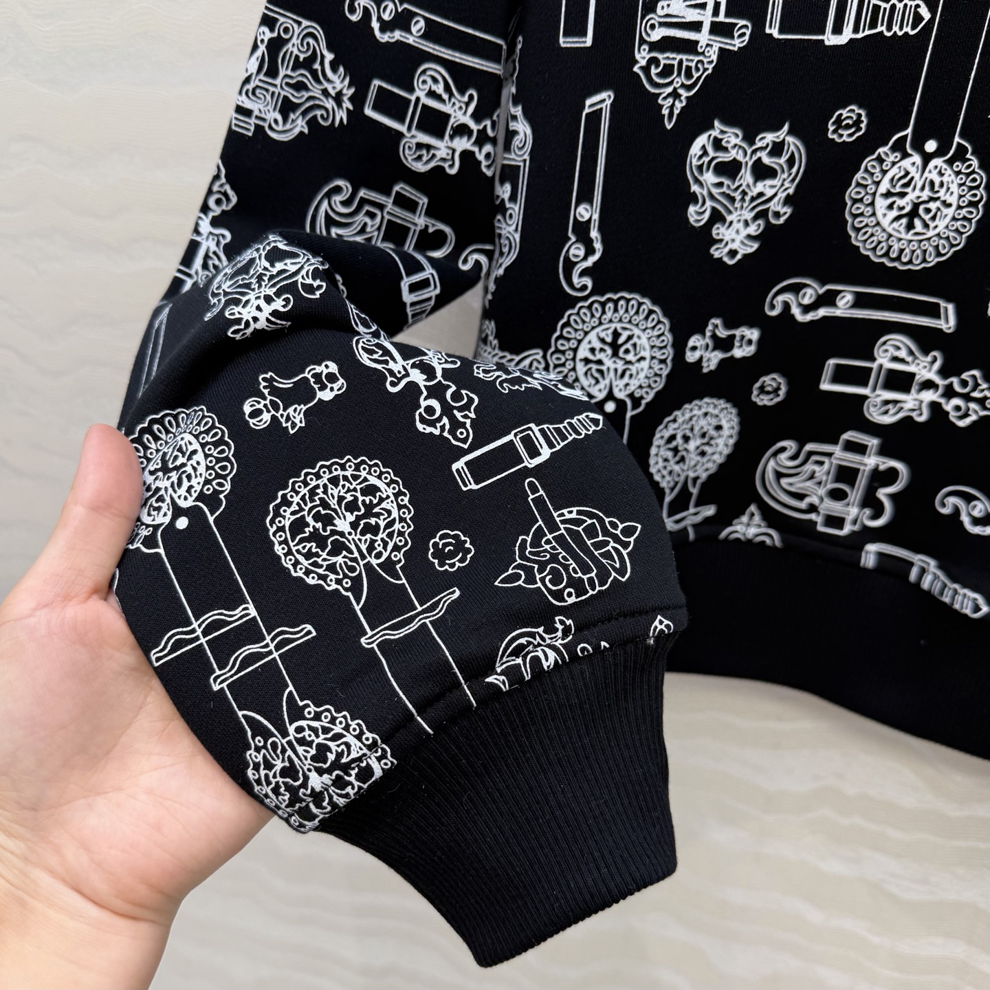 独家首发，高端原单品质❤️H26s早春新品。Coachinng Remix系列印花泽西棉圆领卫衣。减龄运