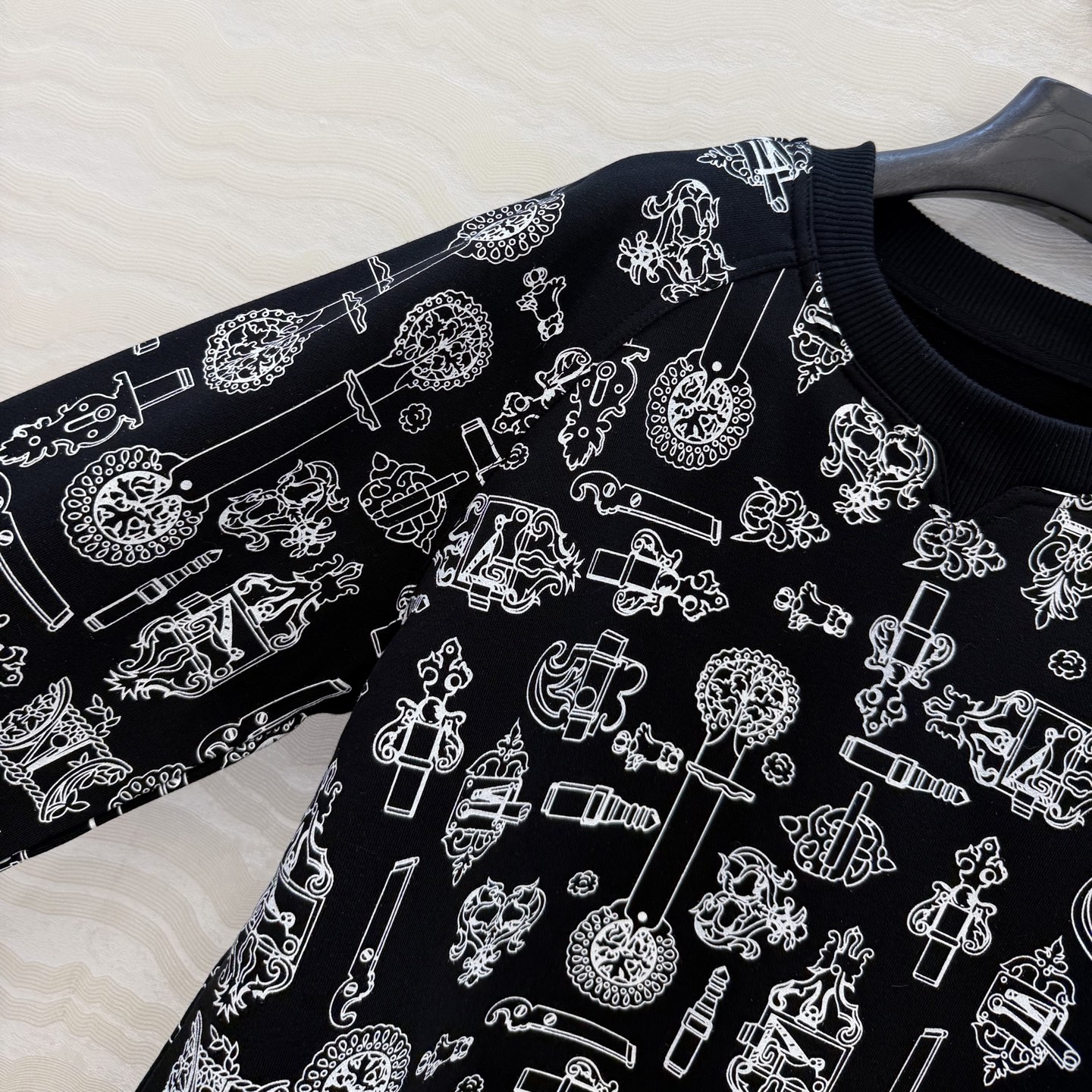 独家首发，高端原单品质❤️H26s早春新品。Coachinng Remix系列印花泽西棉圆领卫衣。减龄运