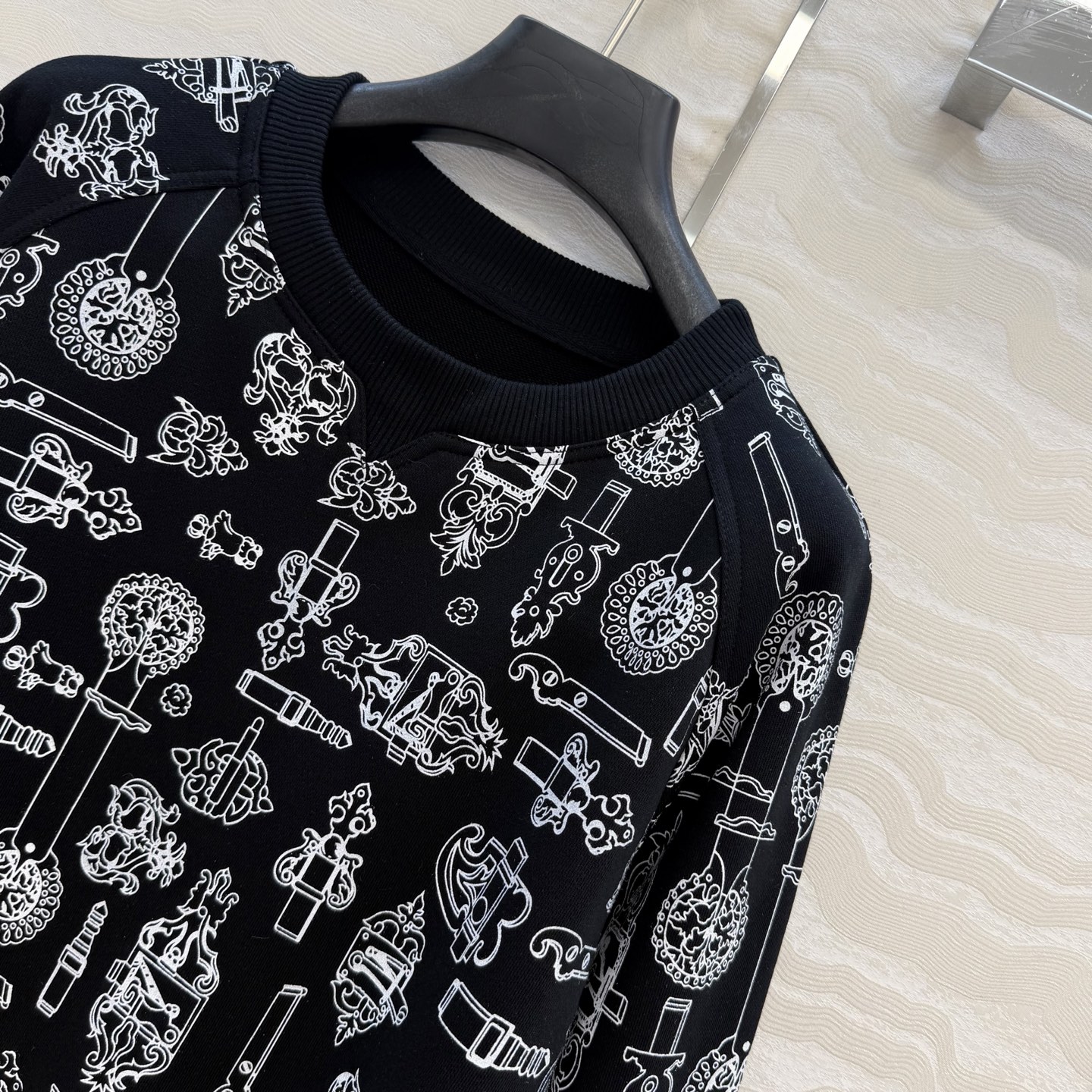 独家首发，高端原单品质❤️H26s早春新品。Coachinng Remix系列印花泽西棉圆领卫衣。减龄运