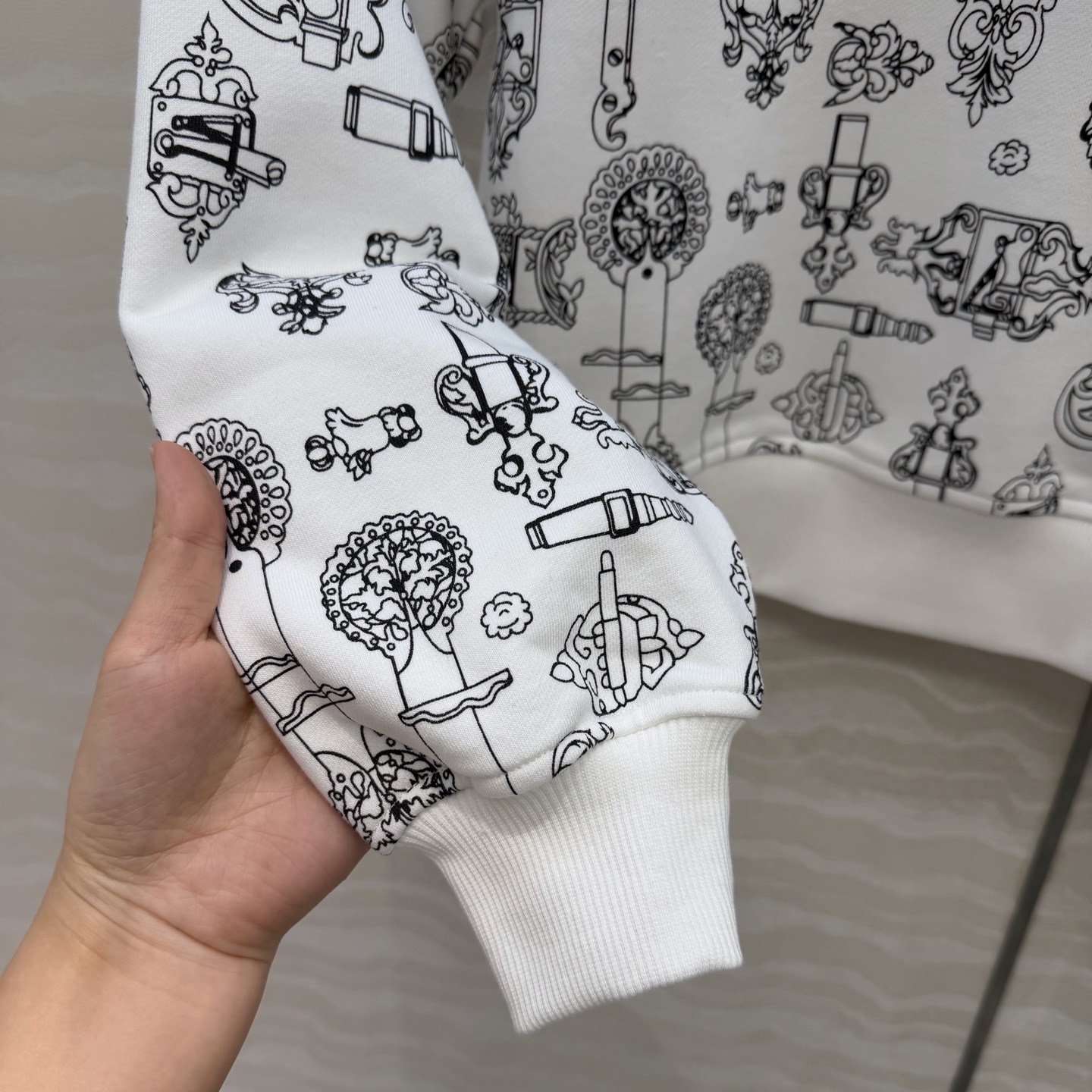 独家首发，高端原单品质❤️H26s早春新品。Coachinng Remix系列印花泽西棉圆领卫衣。减龄运