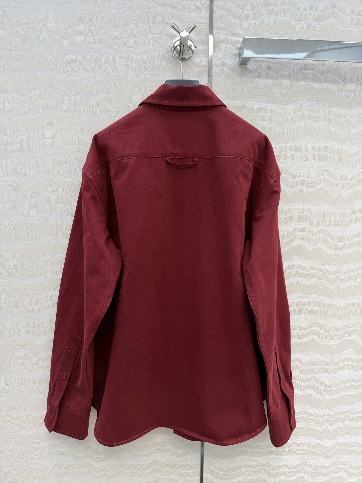 原单品质❤️miu系少女穿搭！26s早春新品，新年限定本命红穿搭❤️牛仔衬衫外套。overzise宽松版