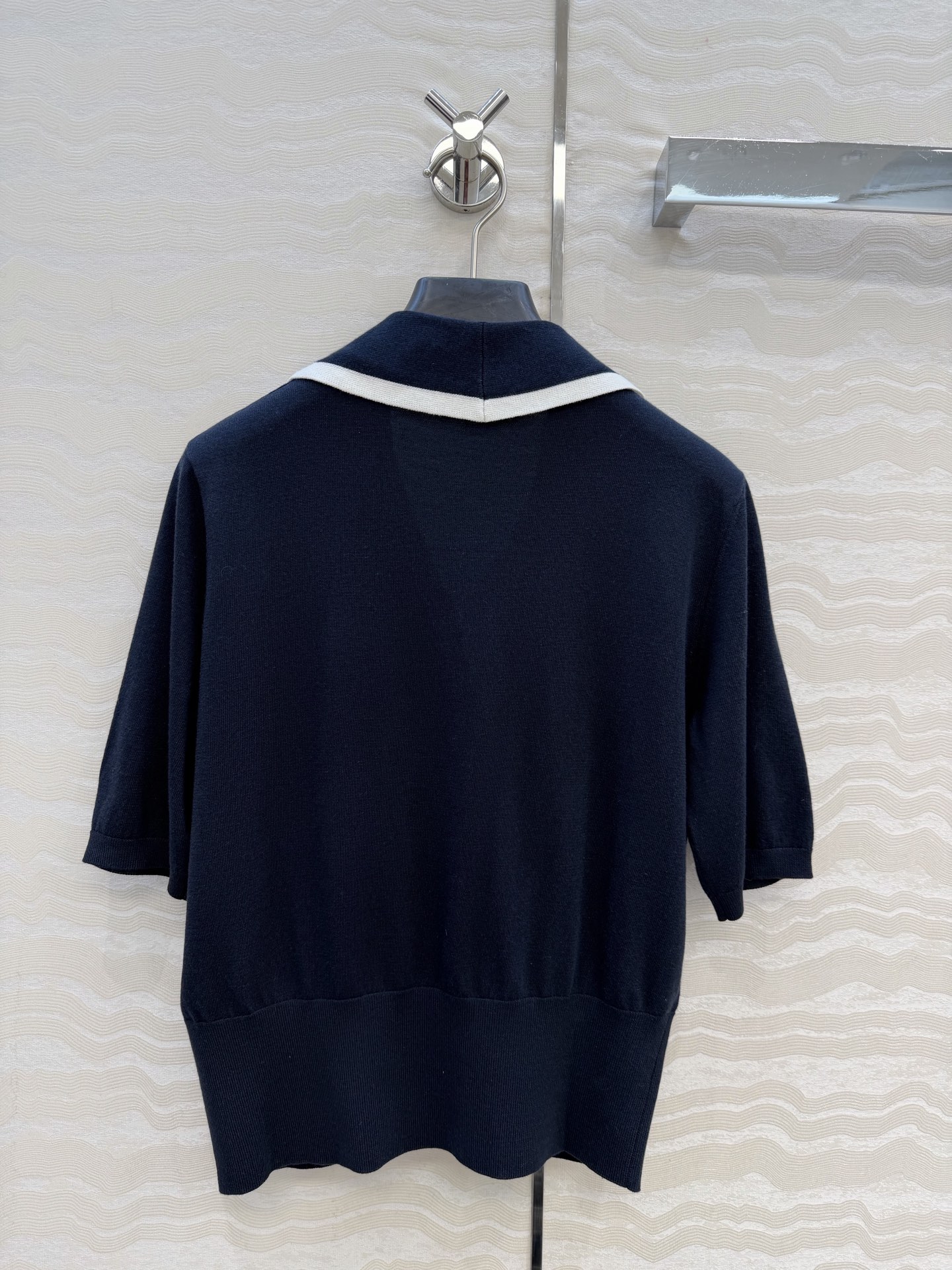 高端原单品质❤️高定紫标RL26早春新品。海军学院风气质翻领小上衣！品质控必入。定制莫代尔桑蚕丝纱线细腻