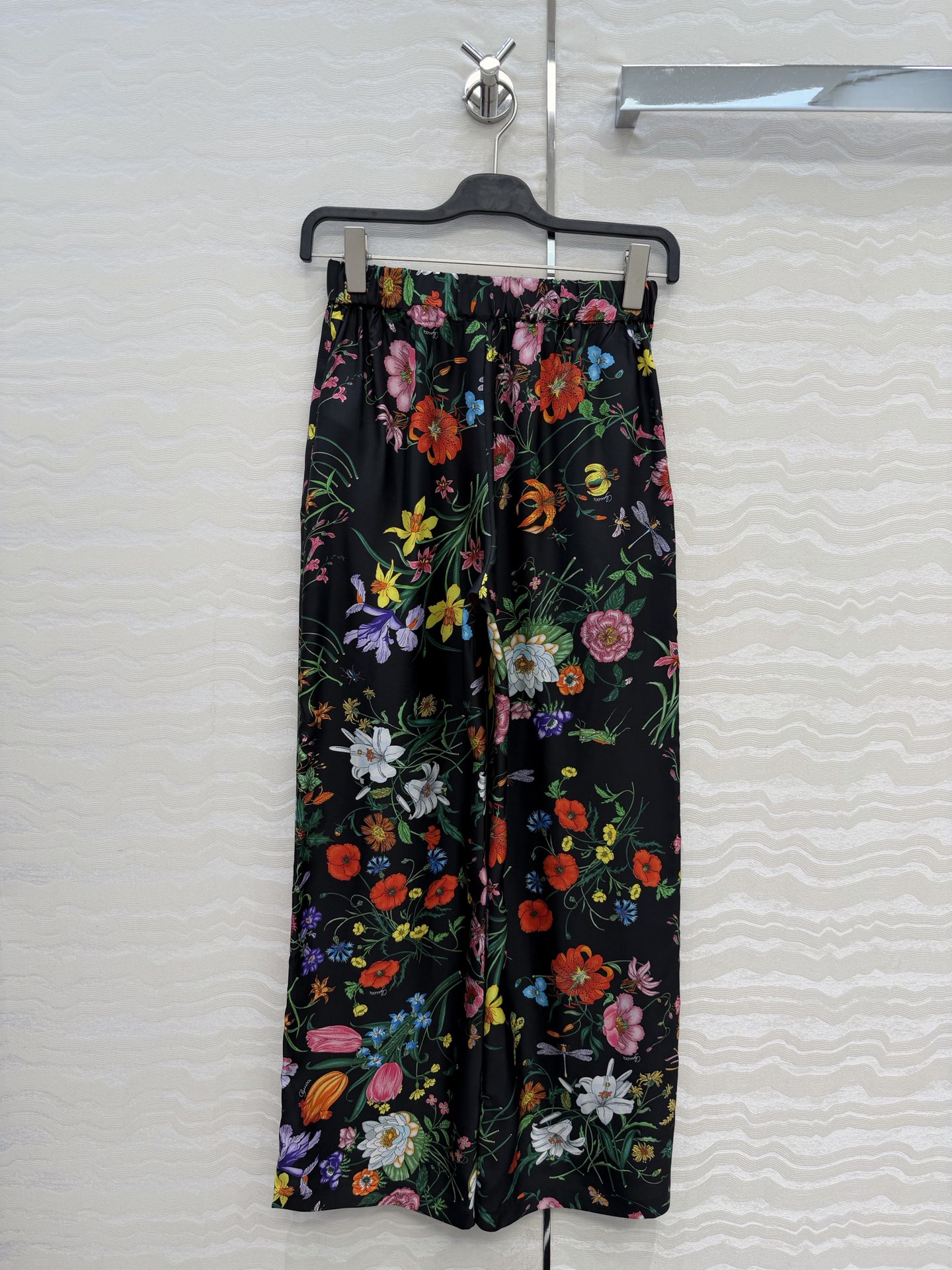 高端原单品质💕26春夏GG花㚏真丝裤！100%真丝斜纹绸，小直筒裤型上身巨显瘦！优雅时髦又高级的调调！白