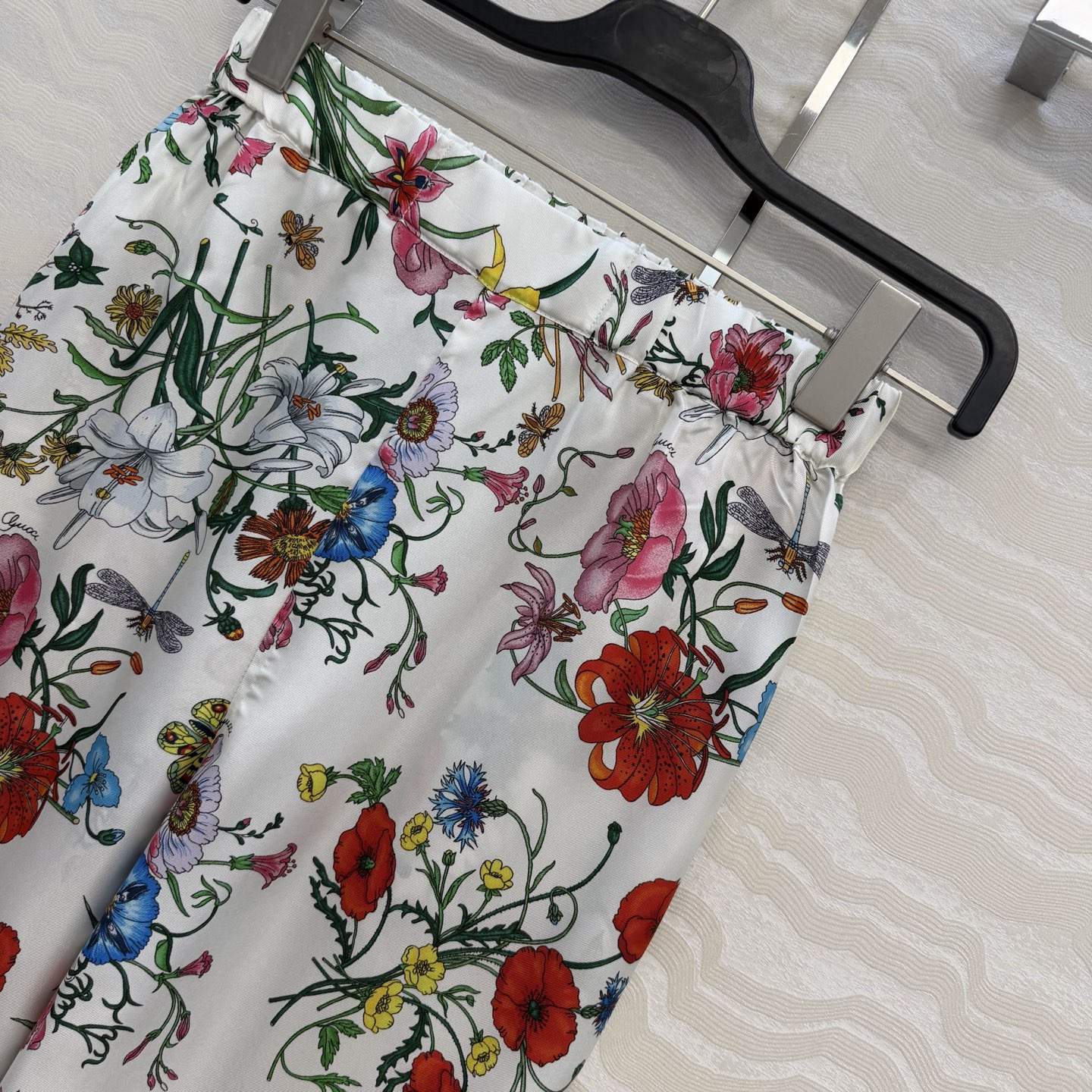 高端原单品质💕26春夏GG花㚏真丝裤！100%真丝斜纹绸，小直筒裤型上身巨显瘦！优雅时髦又高级的调调！白