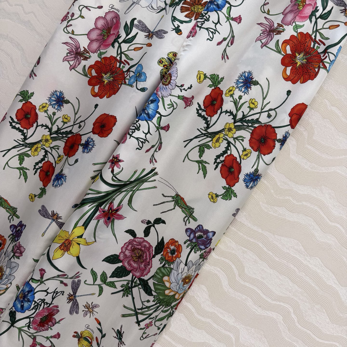 高端原单品质💕26春夏GG花㚏真丝裤！100%真丝斜纹绸，小直筒裤型上身巨显瘦！优雅时髦又高级的调调！白