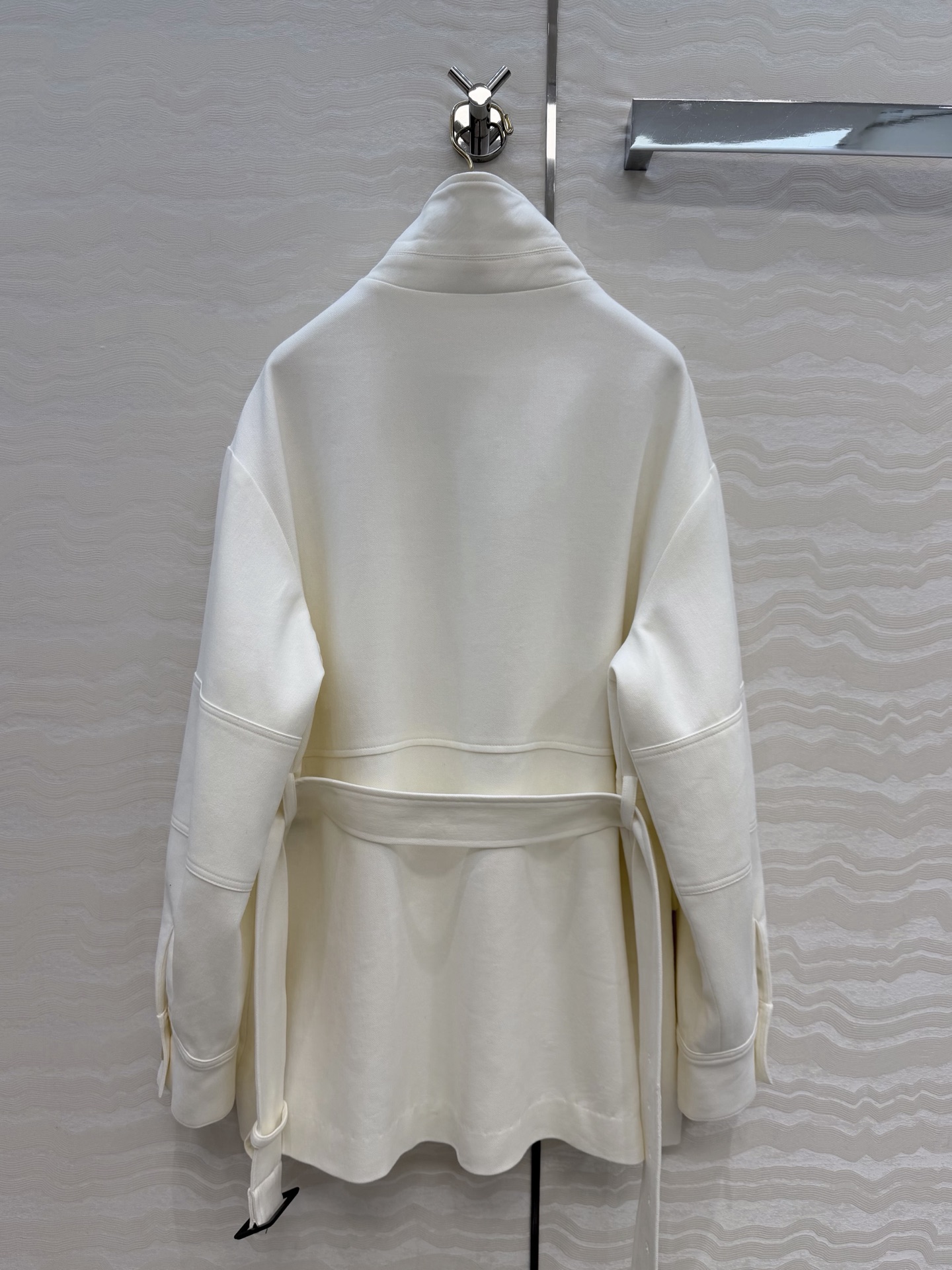 高端原单品质❤️ 26春款上新Lp高智感穿搭！老钱风氛围感Lismore优雅夹克外套。定制冰栀白进口羊毛