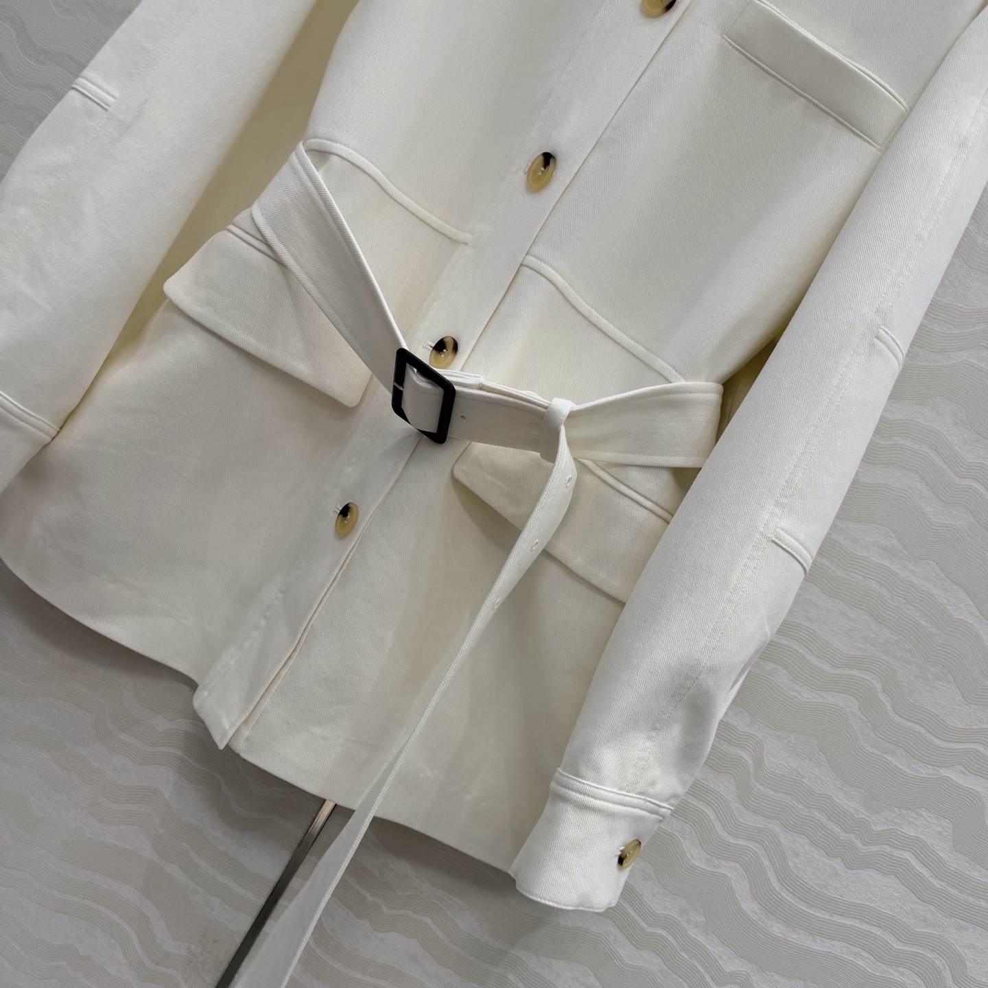 高端原单品质❤️ 26春款上新Lp高智感穿搭！老钱风氛围感Lismore优雅夹克外套。定制冰栀白进口羊毛