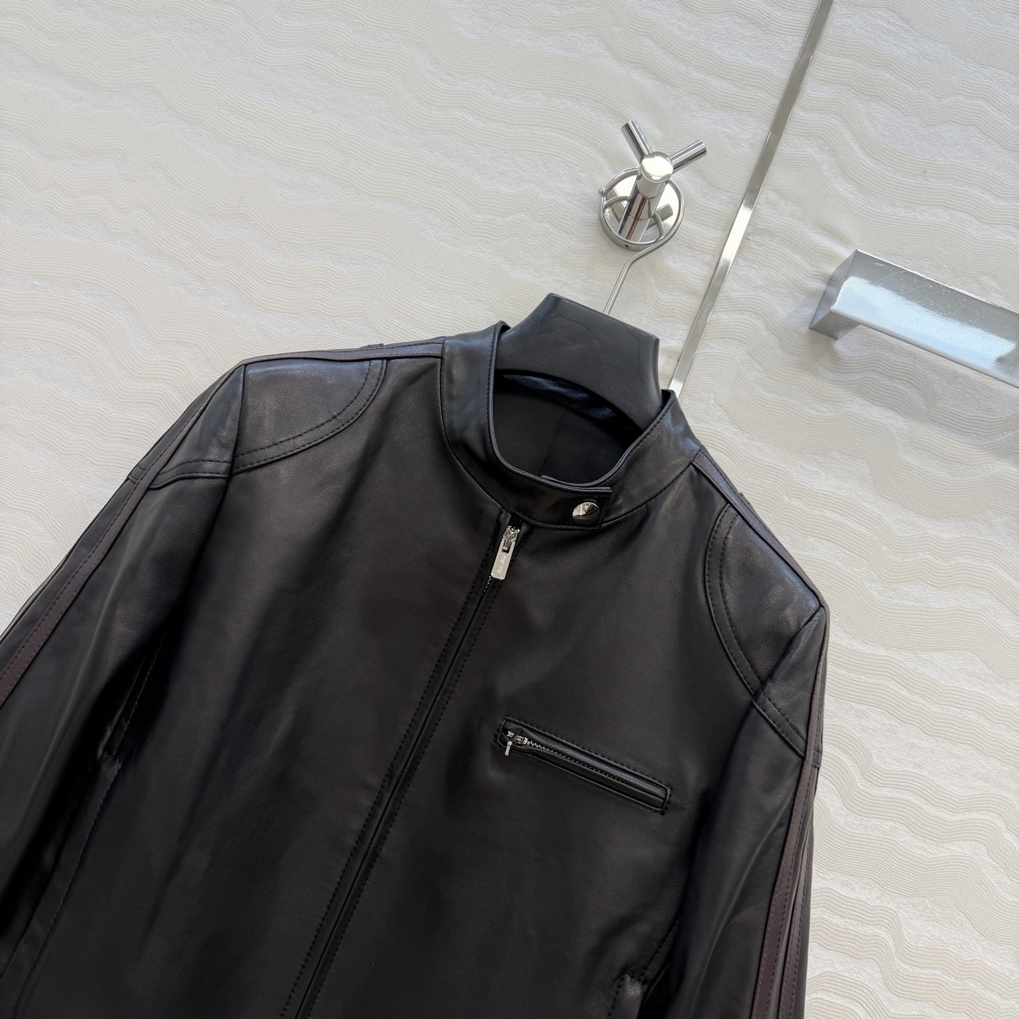 高端原单品质❤️26早春新品miu系少女穿搭！飞行夹克皮衣外套！原版定制顶级进口植鞣100%小羊皮！皮质