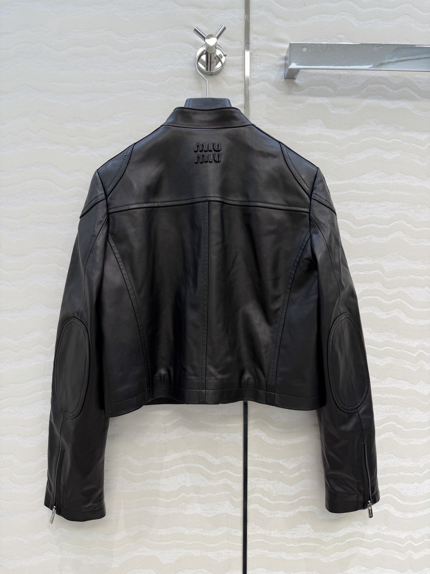 高端原单品质❤️26早春新品miu系少女穿搭！飞行夹克皮衣外套！原版定制顶级进口植鞣100%小羊皮！皮质