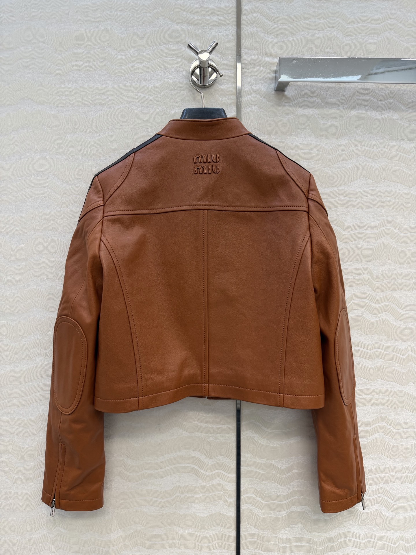 高端原单品质❤️26早春新品miu系少女穿搭！飞行夹克皮衣外套！原版定制顶级进口植鞣100%小羊皮！皮质