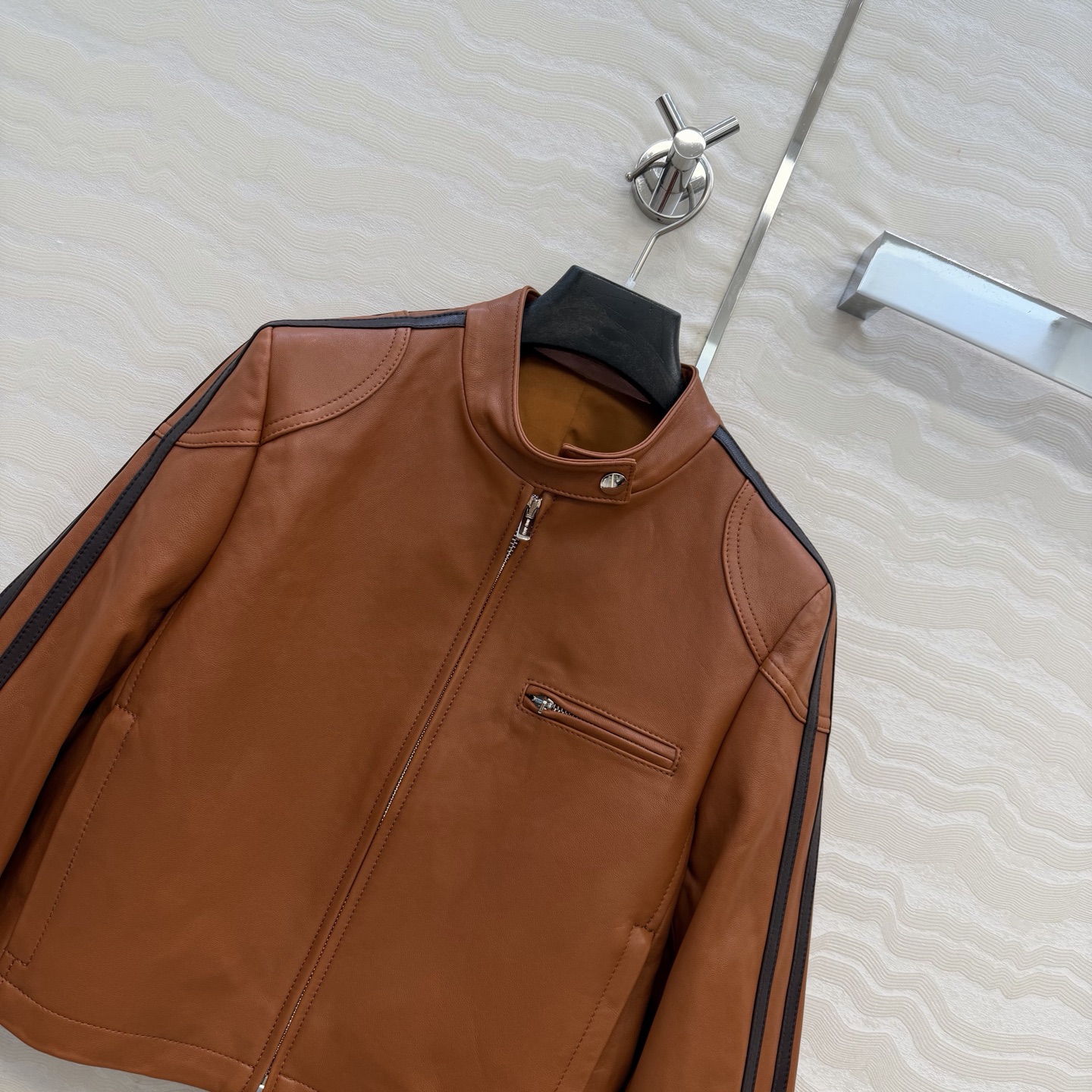 高端原单品质❤️26早春新品miu系少女穿搭！飞行夹克皮衣外套！原版定制顶级进口植鞣100%小羊皮！皮质