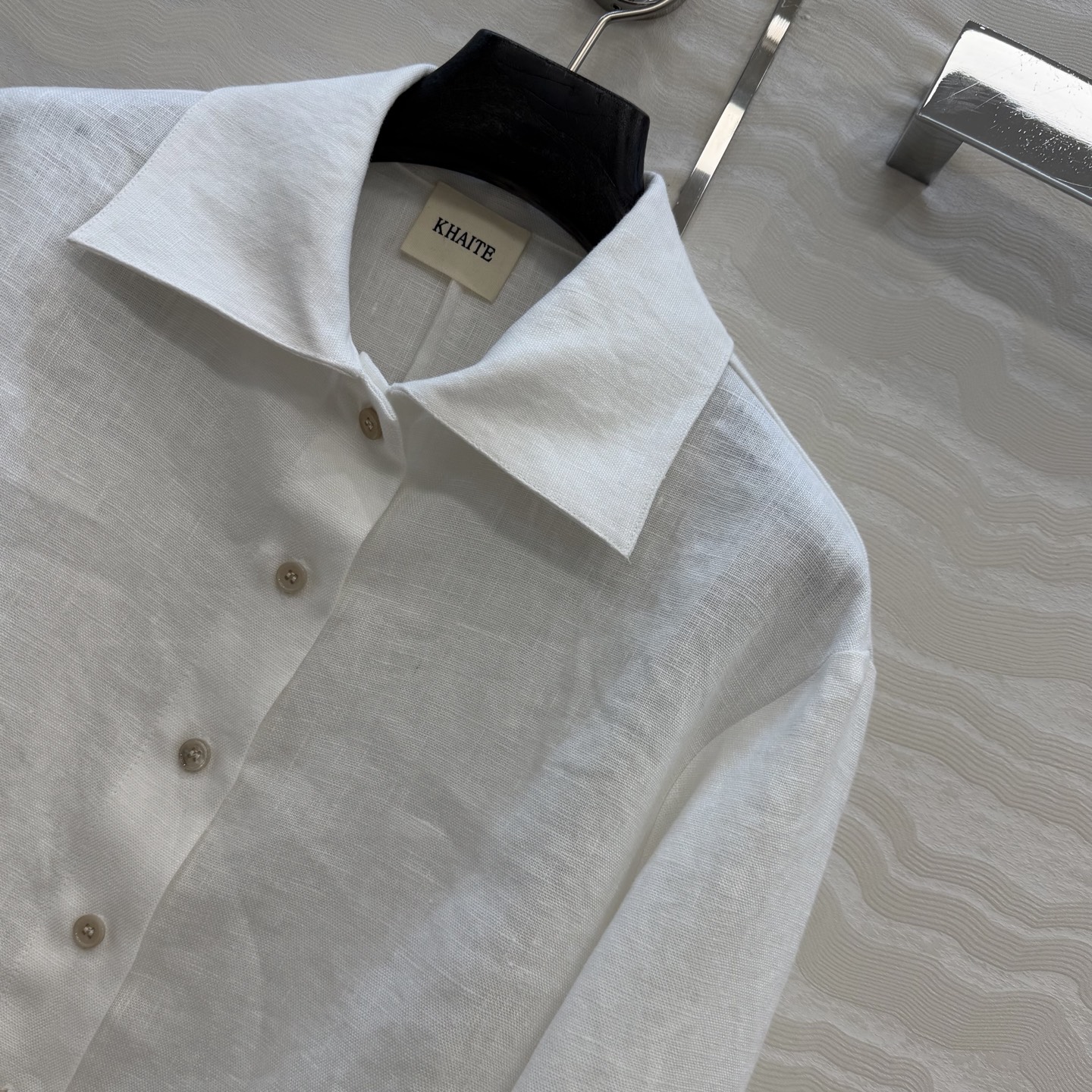 高端原单品质❤️KH极简主义穿搭！时髦精小短款亚麻衬衫！气质翻今细节感满满，进口100%亚麻面料质感细腻