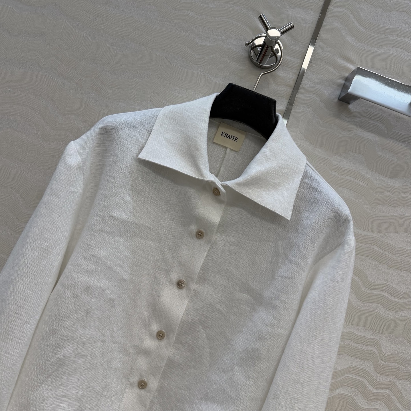 高端原单品质❤️KH极简主义穿搭！时髦精小短款亚麻衬衫！气质翻今细节感满满，进口100%亚麻面料质感细腻