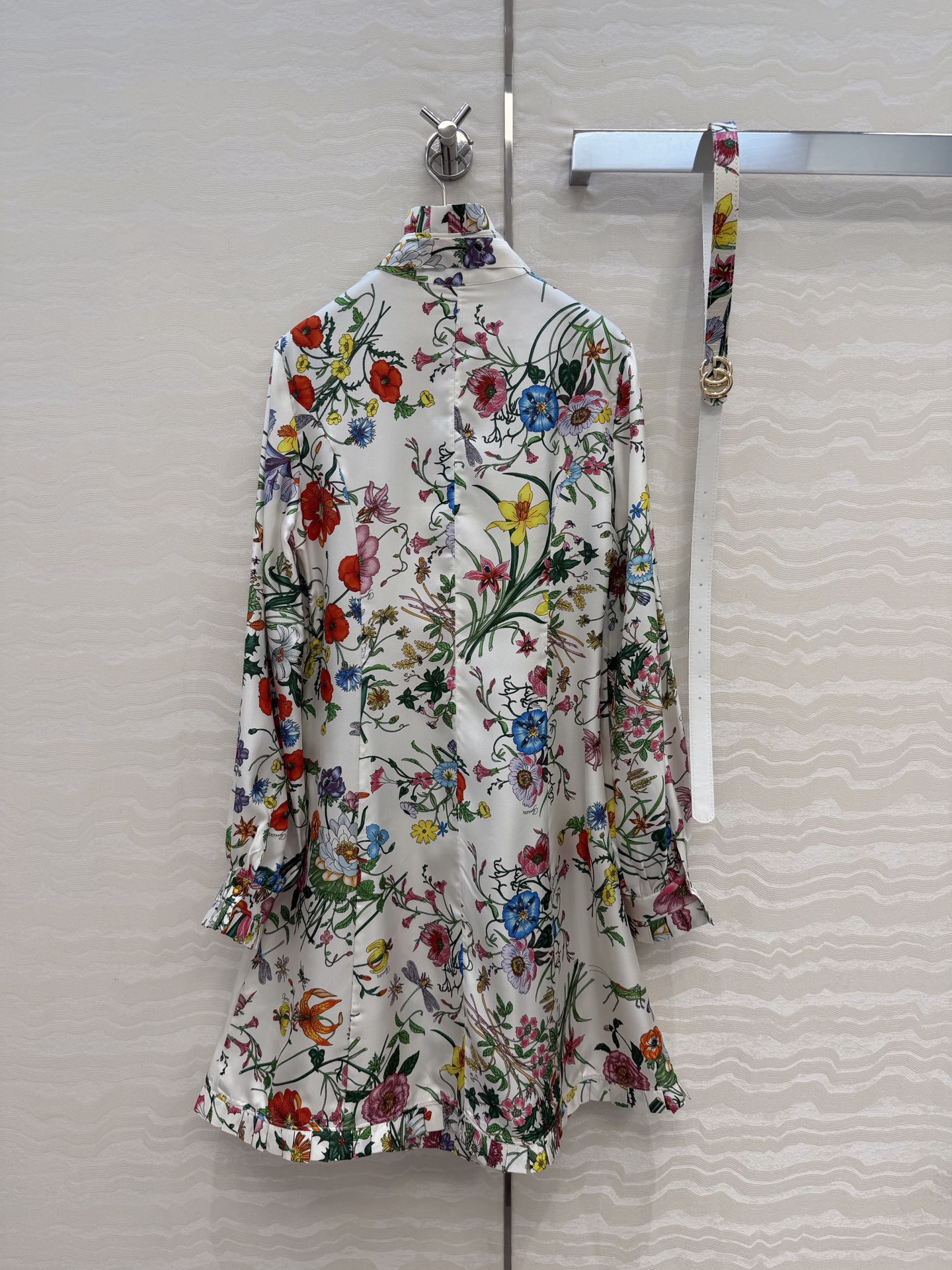 高端原单品质💕26春夏GG花㚏真丝衬衫！100%真丝斜纹绸，气质飘带领结经典版型上身巨显瘦！优雅时髦又高