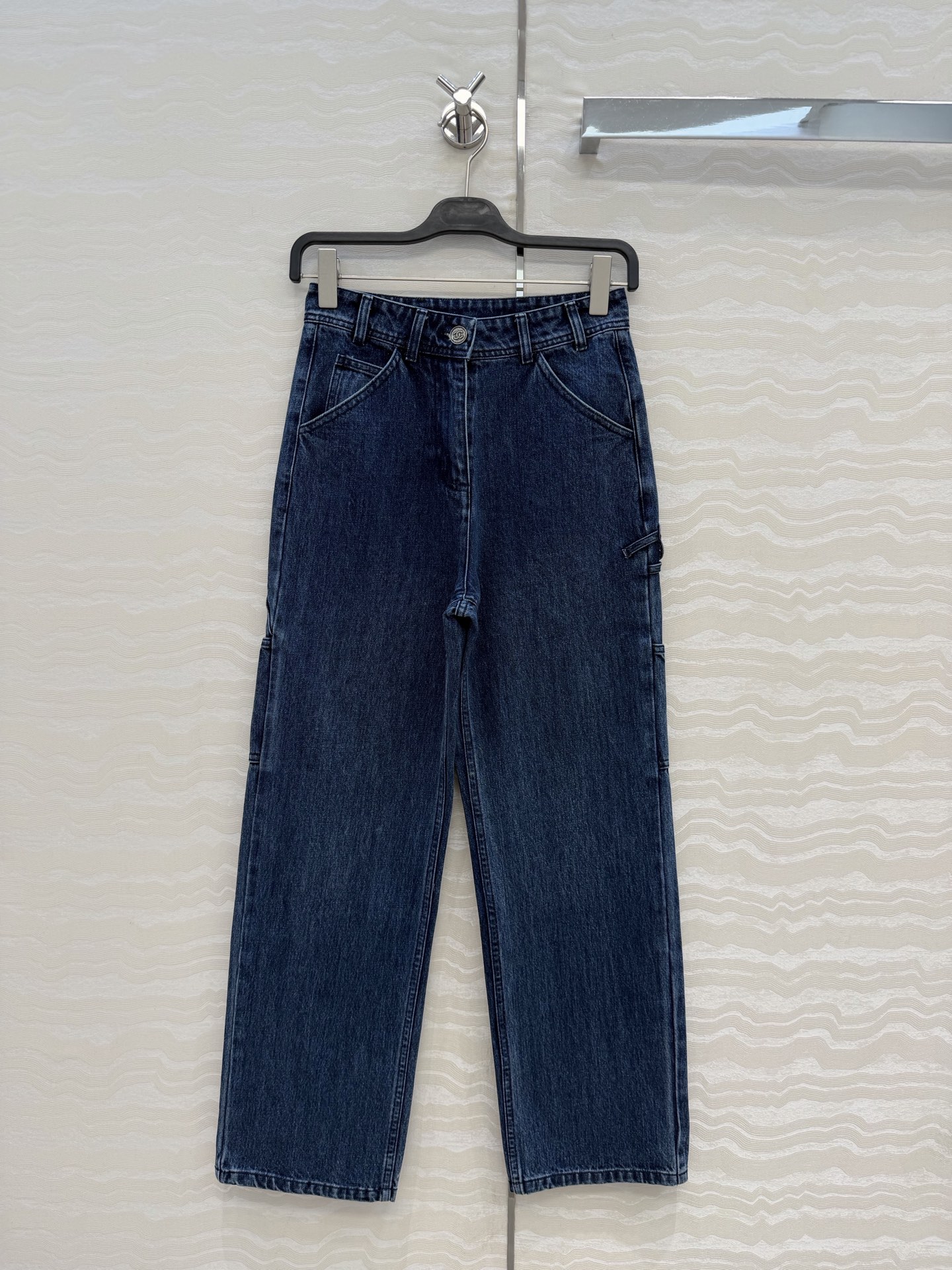 爆单推荐❤️coco女孩26p春夏新品，jennie同款牛仔裤！白富美必入叠搭神器！定制重工立体双C工装