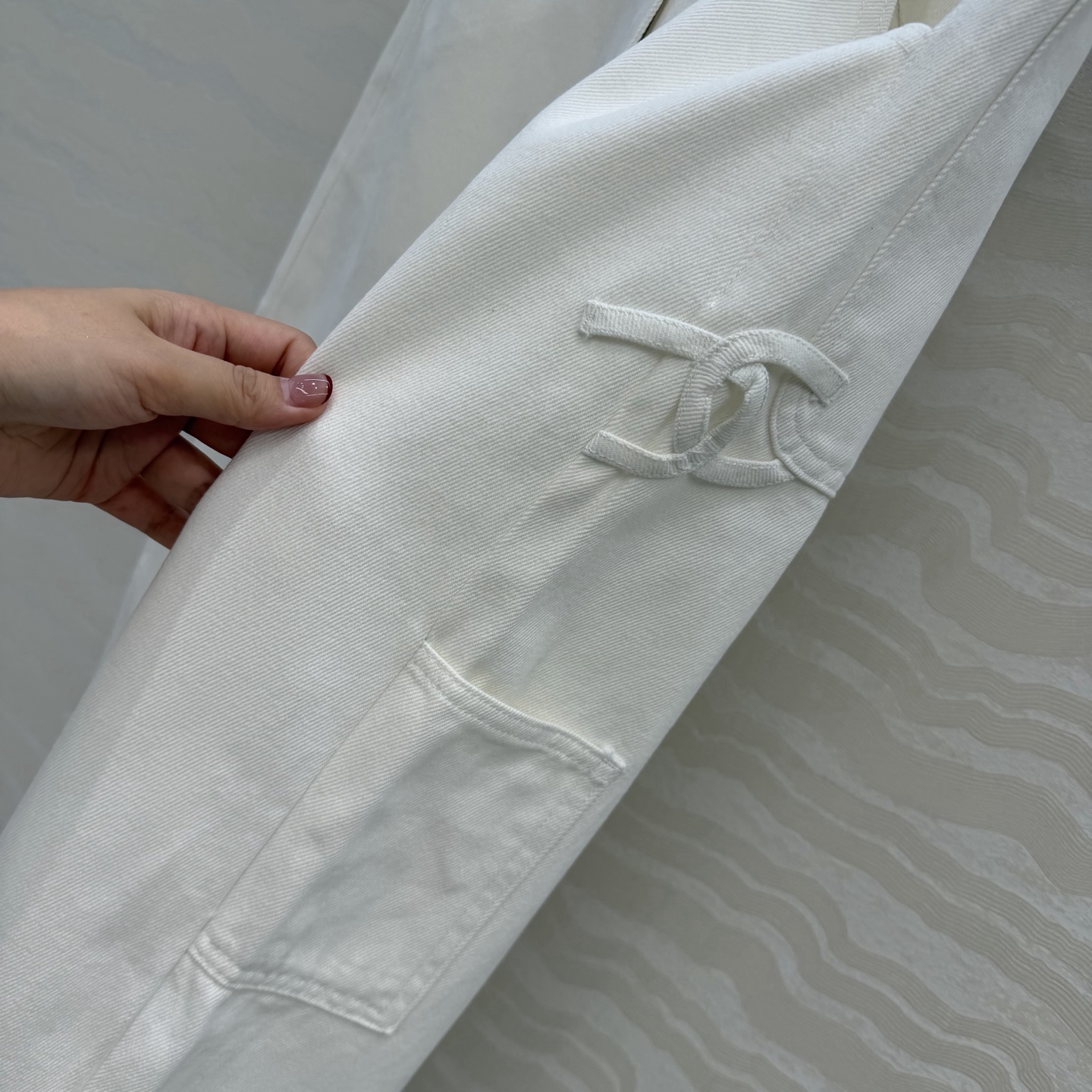 爆单推荐❤️coco女孩26p春夏新品，jennie同款牛仔裤！白富美必入叠搭神器！定制重工立体双C工装