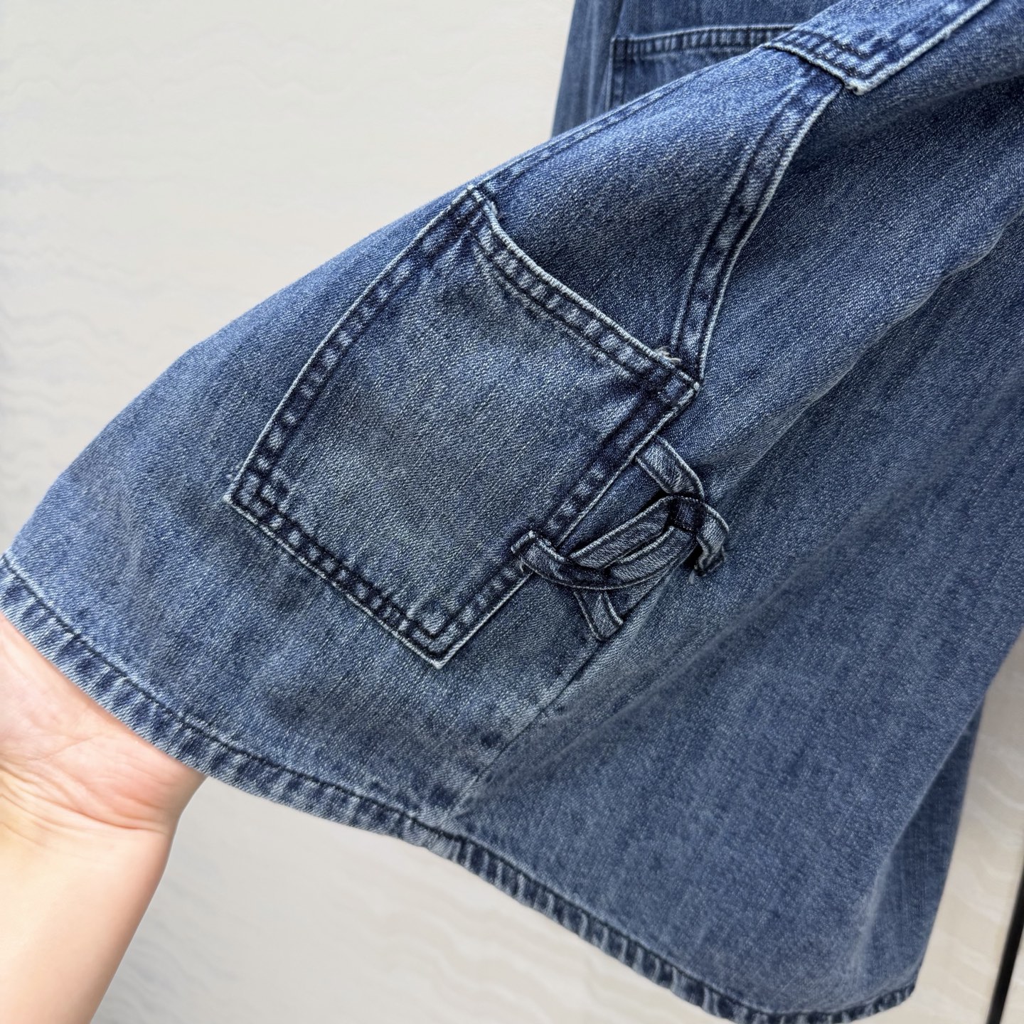 高端原单品质❤️coco女孩26p春夏新品，丹尼牛仔蓝衬衫！白富美必入叠搭神器！定制重工立体双C工装口袋