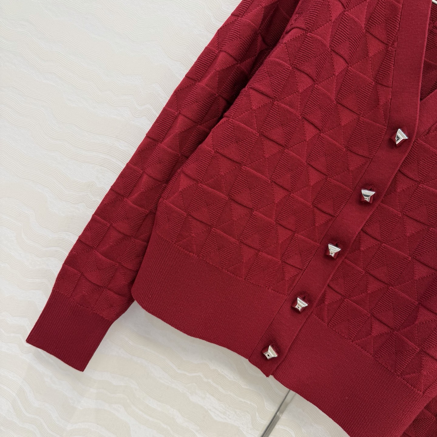 爆单推荐❤️原单品质，H26s早春新品！金属扣羊毛针织开衫小外套。100%美丽奴羊毛纱线细腻柔软的手感无