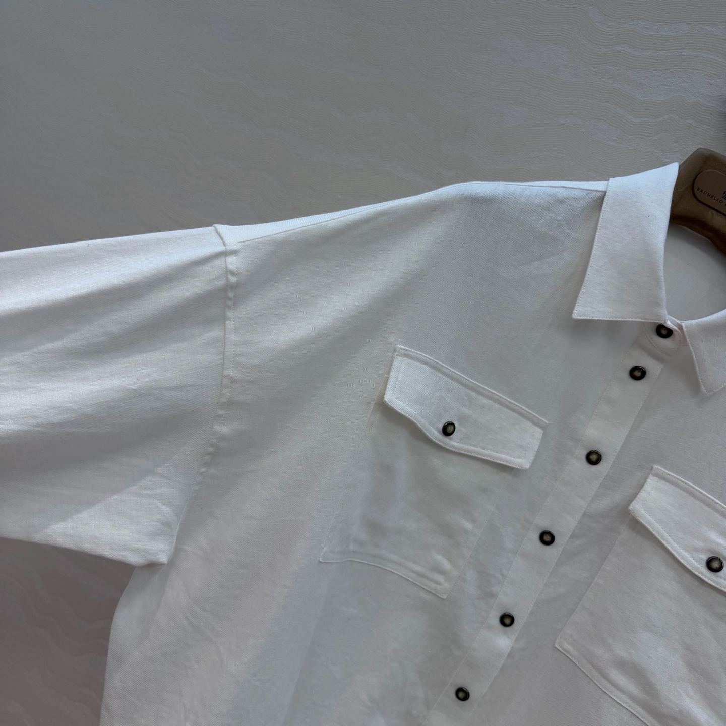 高端原单品质❤️26早春新品，BC长期亚麻套装，落肩设计夹克衬衫外套搭配松紧腰小短裤，下摆可调节设计轻松