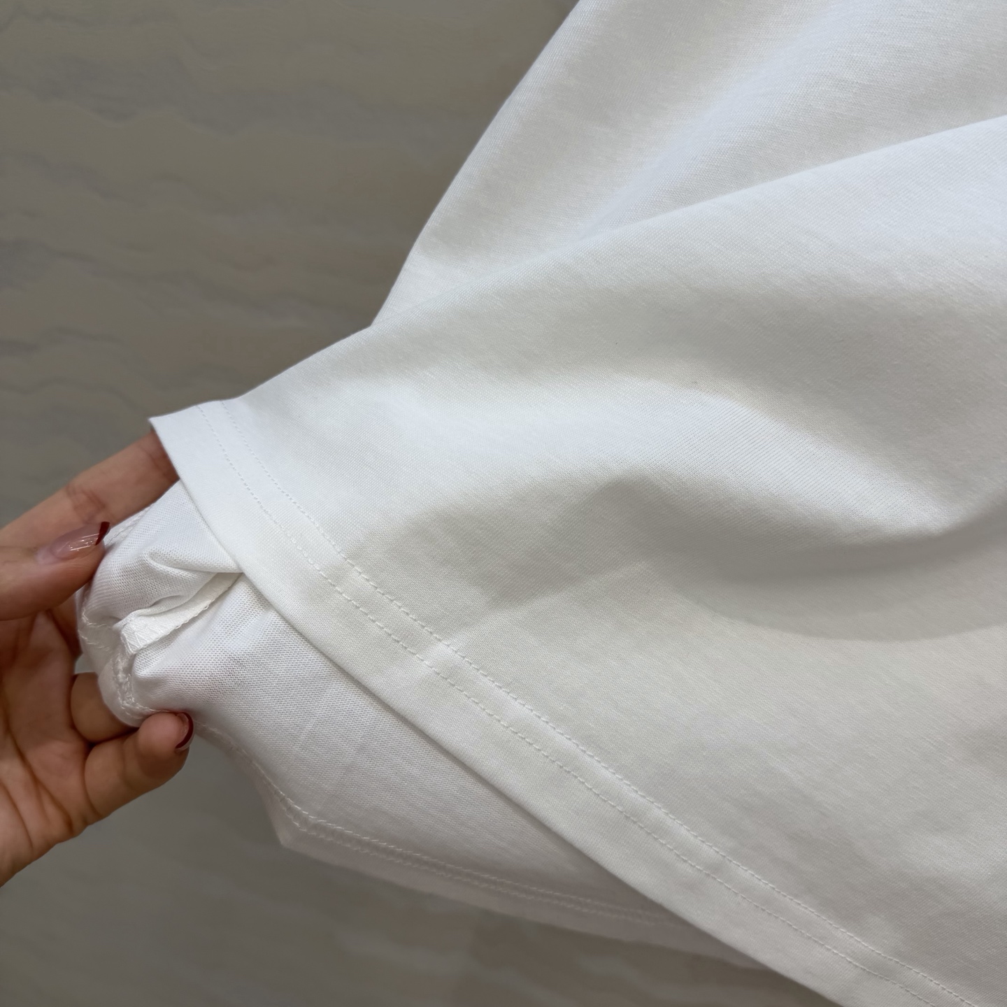 爆款推荐❤️原单品质，G印花logo花边T恤，时髦精必备单品解锁所有穿搭！原版定制撞色针织包边工艺。定位