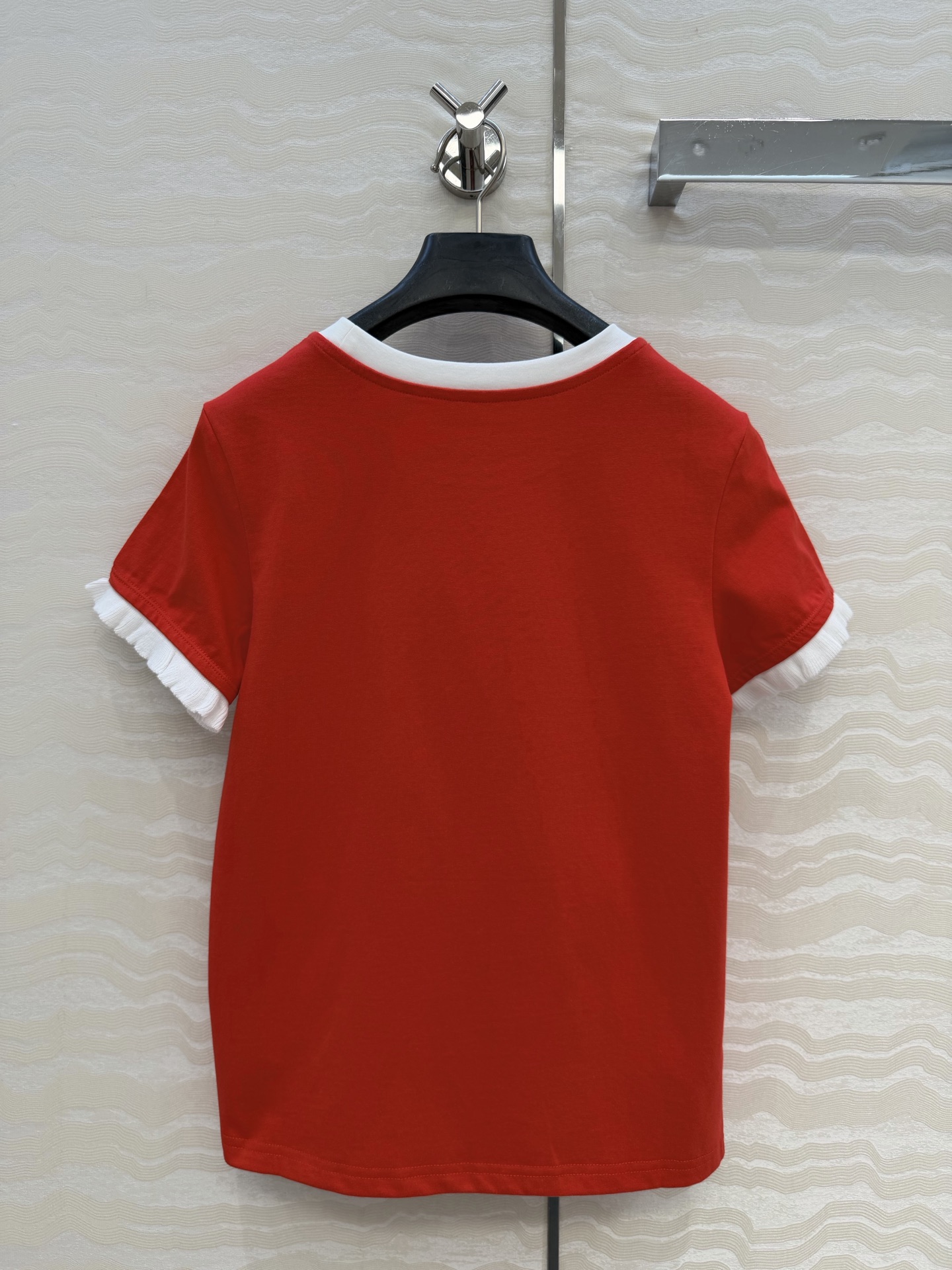 爆款推荐❤️原单品质，G印花logo花边T恤，时髦精必备单品解锁所有穿搭！原版定制撞色针织包边工艺。定位