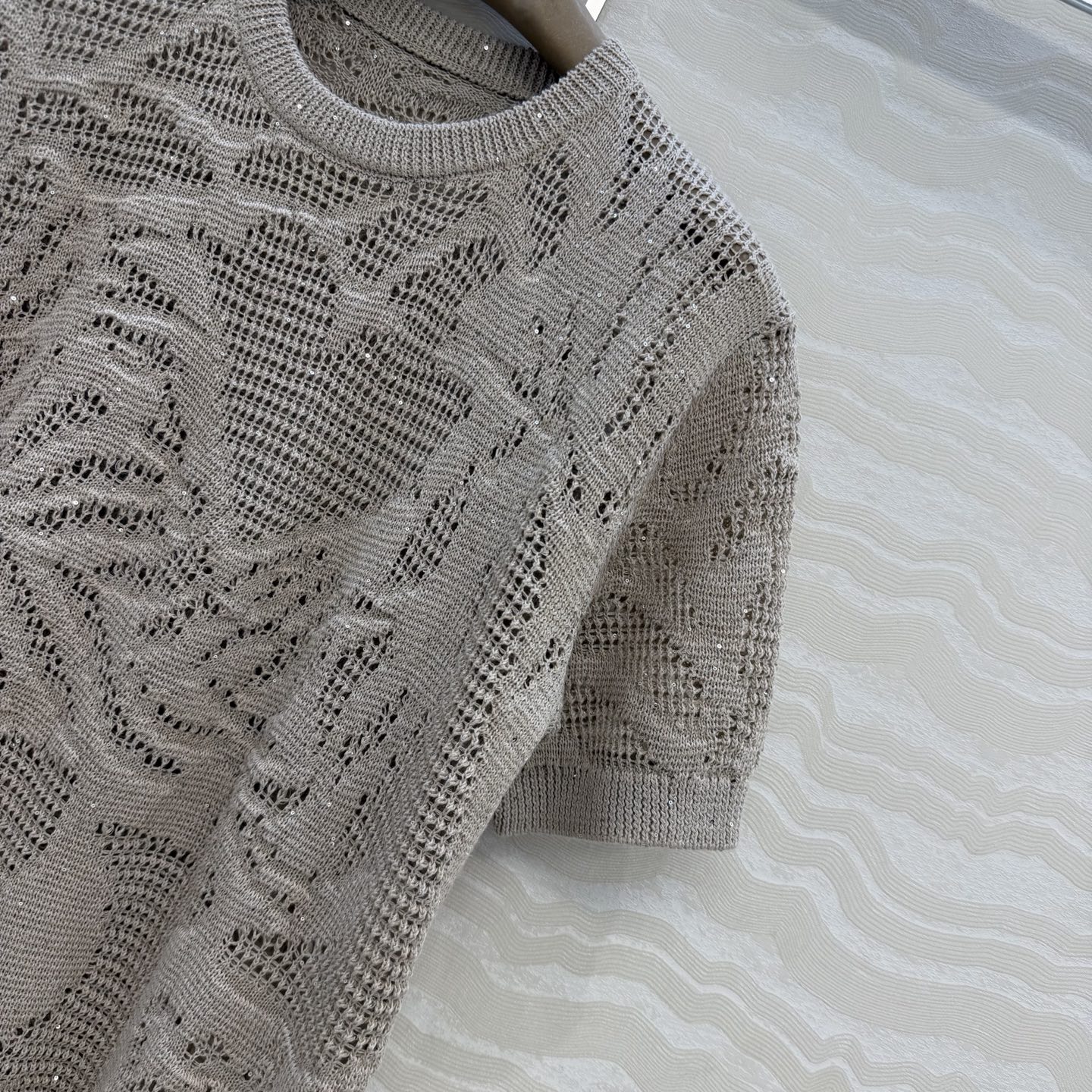 原单品质❤️行走的高定 Bc老钱风穿搭，高智感优雅气质连衣裙。慵懒自在的氛围感！极简老钱风穿搭，进口亚麻