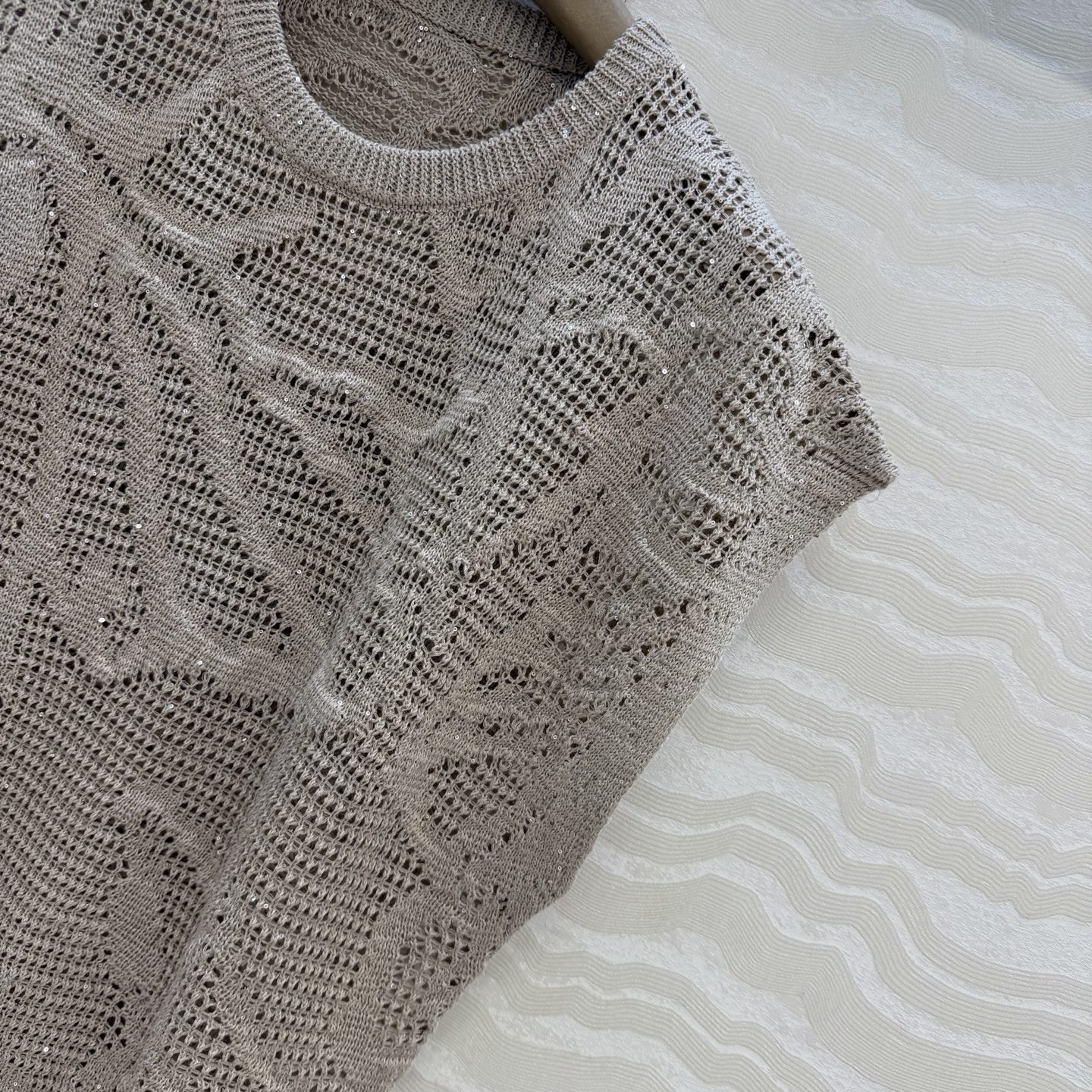 原单品质❤️行走的高定 Bc老钱风穿搭，高智感优雅气质上衣。慵懒自在的氛围感！极简老钱风穿搭，进口亚麻纯