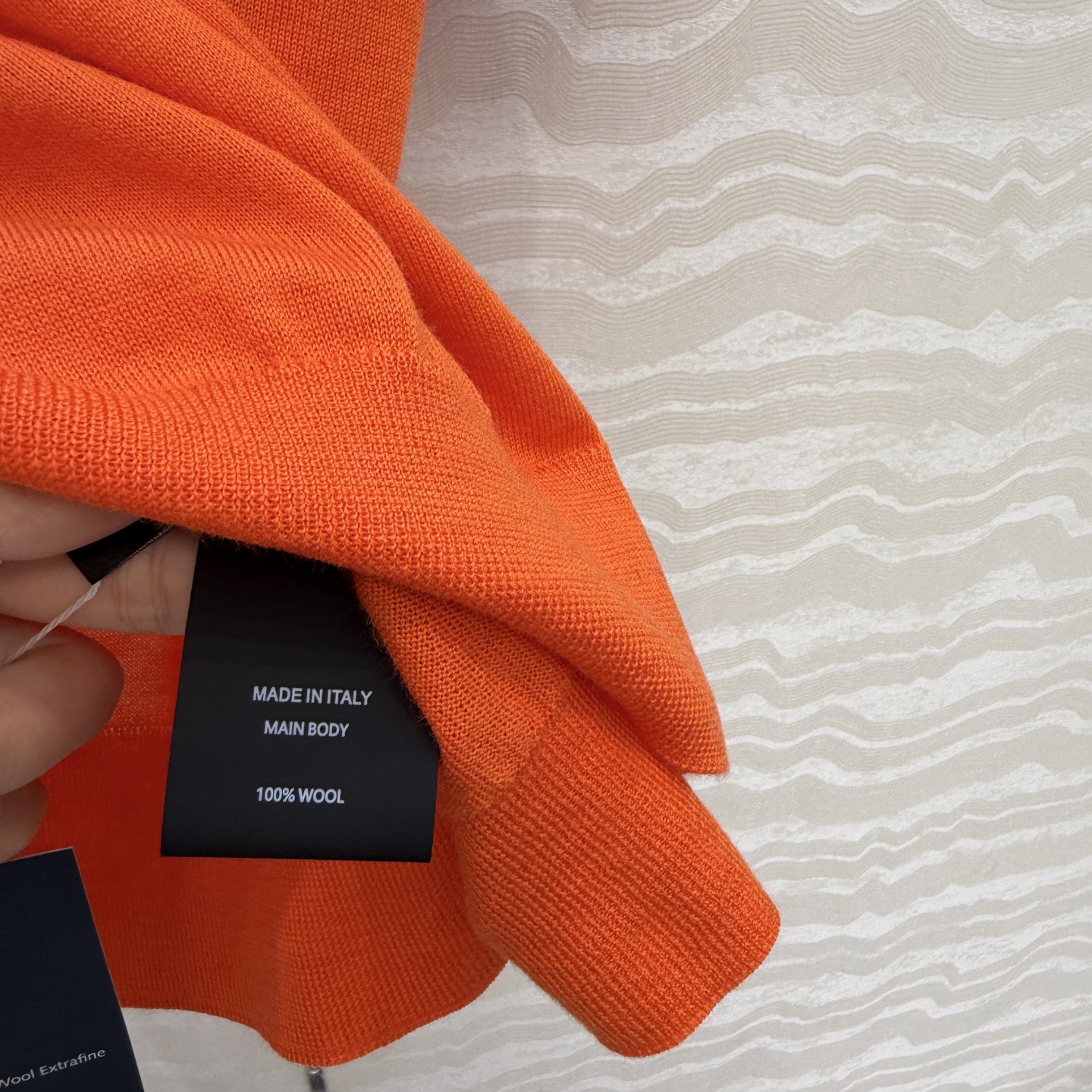 高端原单品质❤️CE长期主义穿搭！撞色边Polo领短袖上衣，高定80支羊毛18针羊毛软糯细腻，定制瑞士机