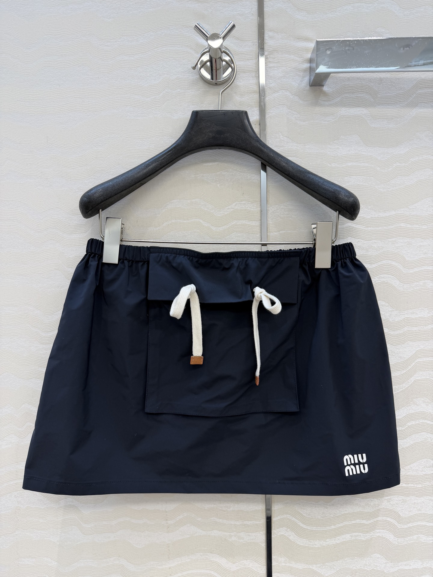 NO:779938,Skirt details, Miu Miu-clothing, skirts,19860909半裙细节,缪缪-服装,skirts,,Women's clothing
