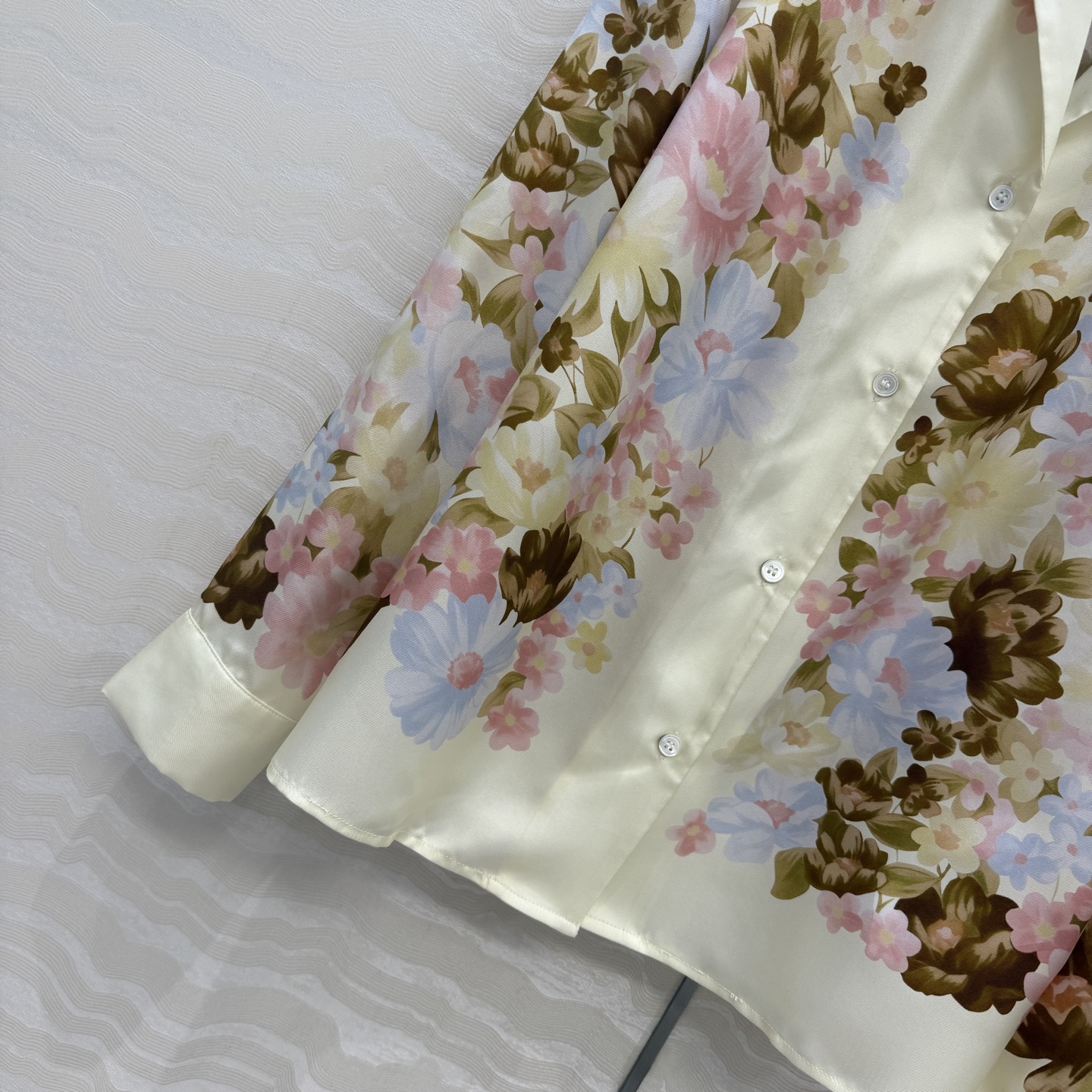 爆单推荐❤️原单品质，Ringmaster古董系列定位印花真丝衬衫！复古油画花㚏印花高级气息满满！100