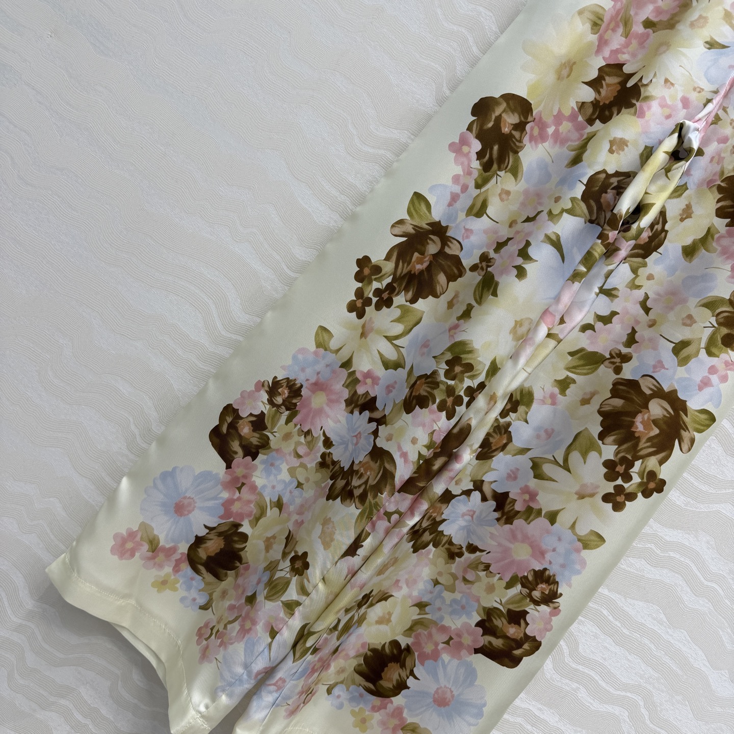 爆单推荐❤️原单品质，Ringmaster古董系列定位印花真丝裤！复古油画花㚏印花高级气息满满！100%