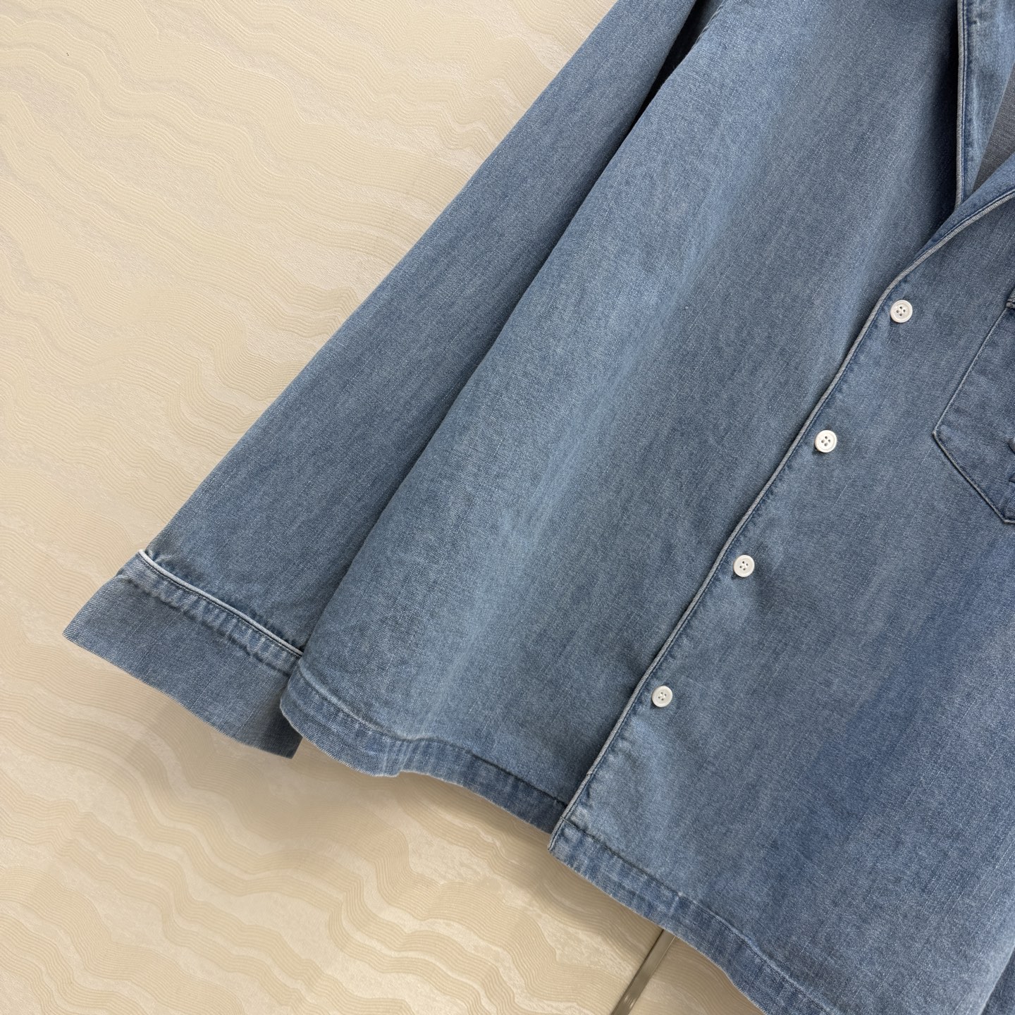 高端原单品质❤️slp时髦精穿搭！夏日丹宁牛仔衬衫外套！定位刺绣字母，超爱知识分子时髦风！气质翻领经典宽