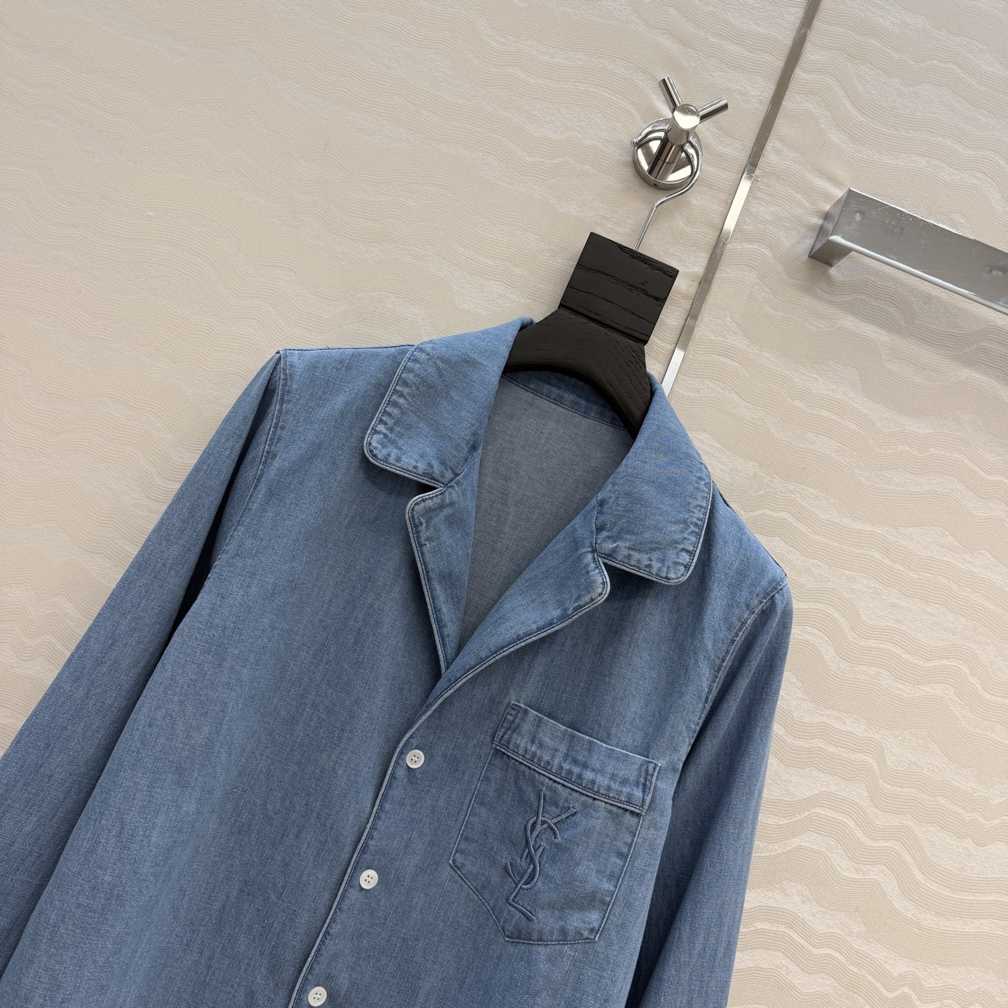 高端原单品质❤️slp时髦精穿搭！夏日丹宁牛仔衬衫外套！定位刺绣字母，超爱知识分子时髦风！气质翻领经典宽
