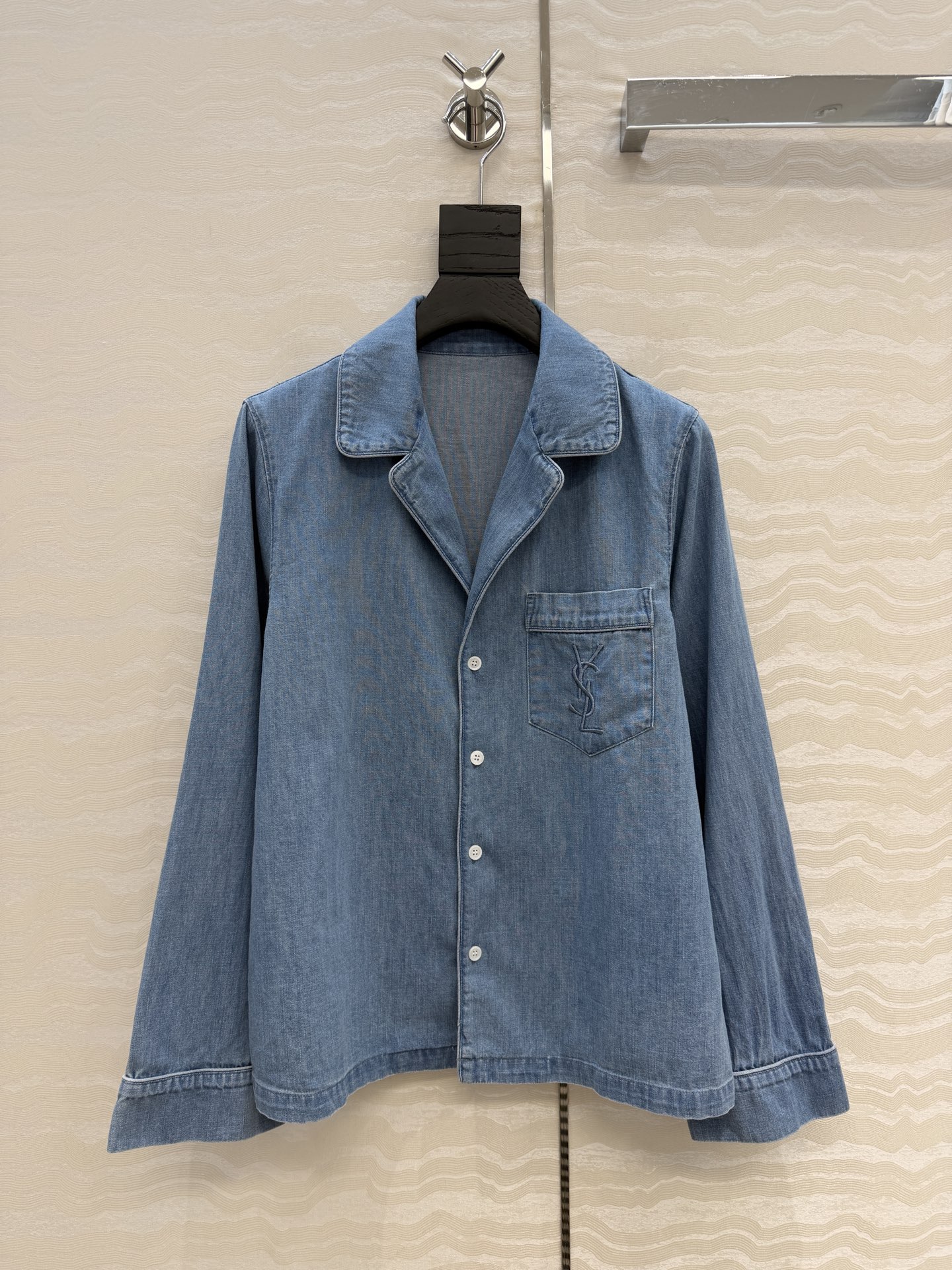 高端原单品质❤️slp时髦精穿搭！夏日丹宁牛仔衬衫外套！定位刺绣字母，超爱知识分子时髦风！气质翻领经典宽
