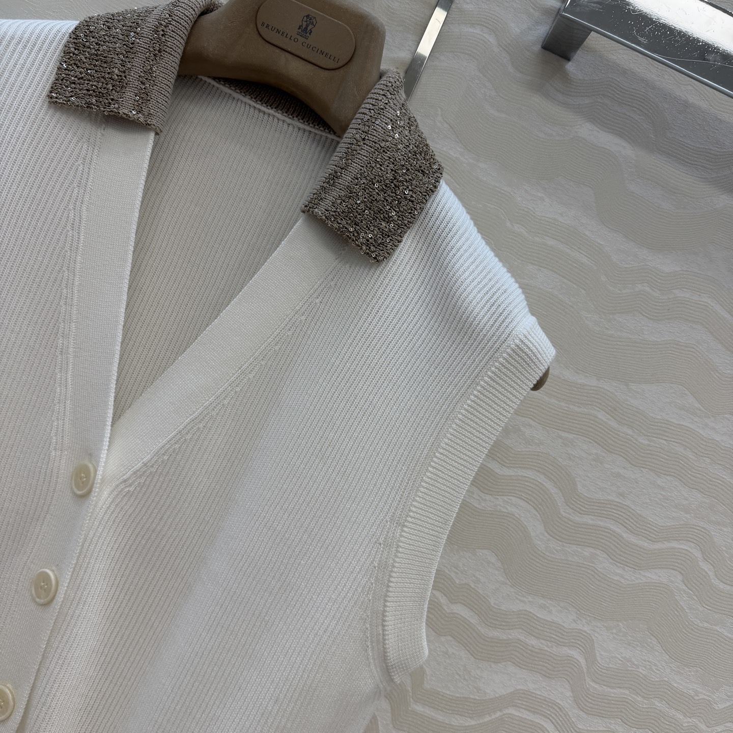 原单原单品质❤️行走的高定 Bc老钱风穿搭，高智感优雅气质小翻领拼接设计V领马甲上衣。慵懒自在的氛围感！