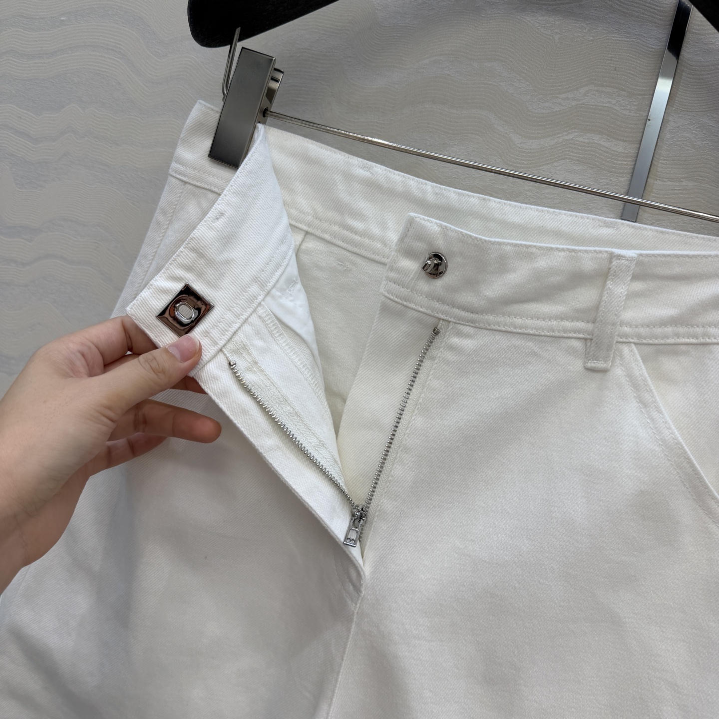 爆单推荐❤️coco女孩26p春夏新品，书包扣直筒牛仔中裤！白富美必入叠搭神器！定制双C工装口袋，复古酵